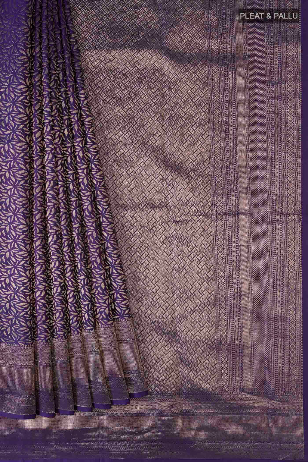 pleats pallu