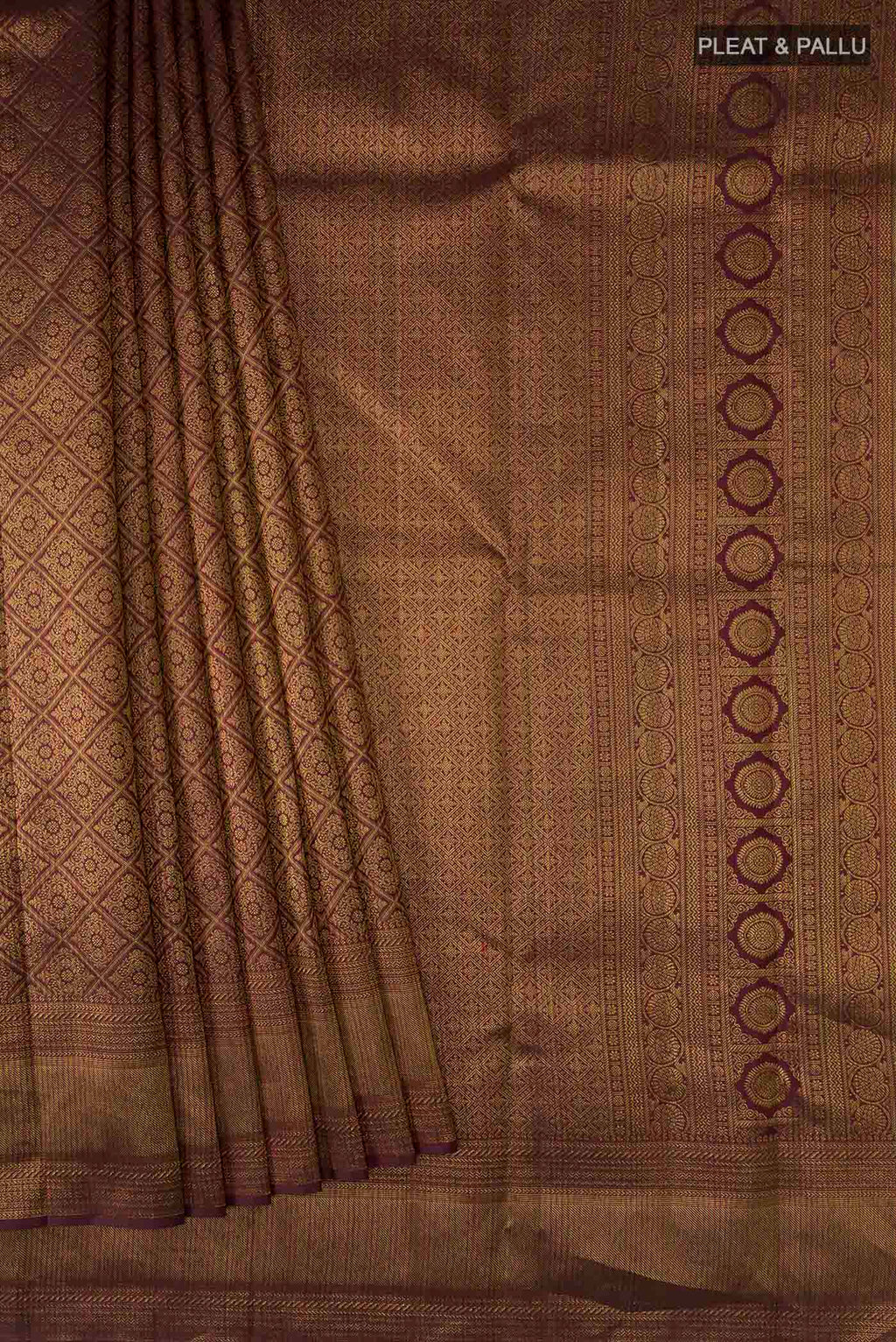 pleats pallu