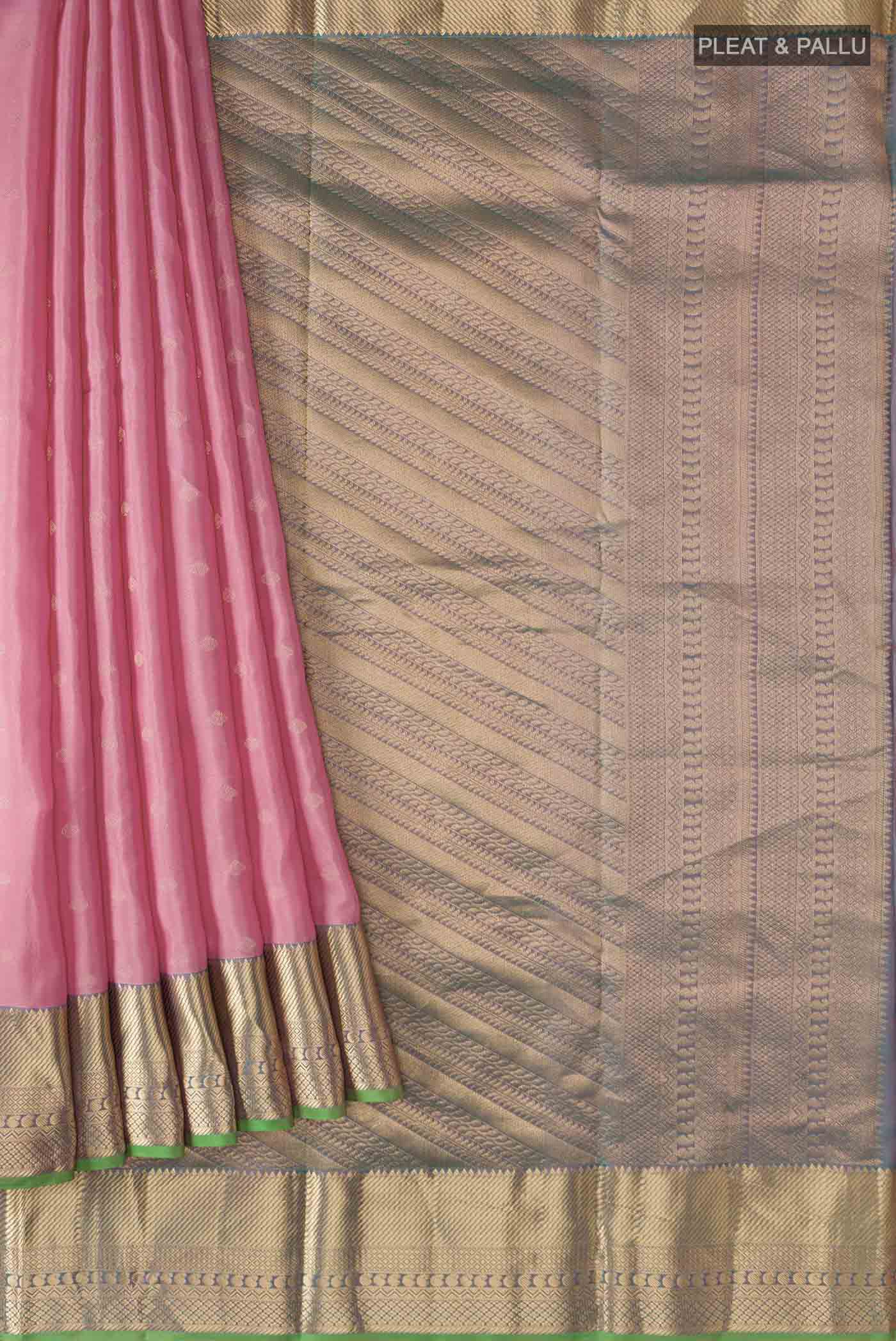 pleats pallu