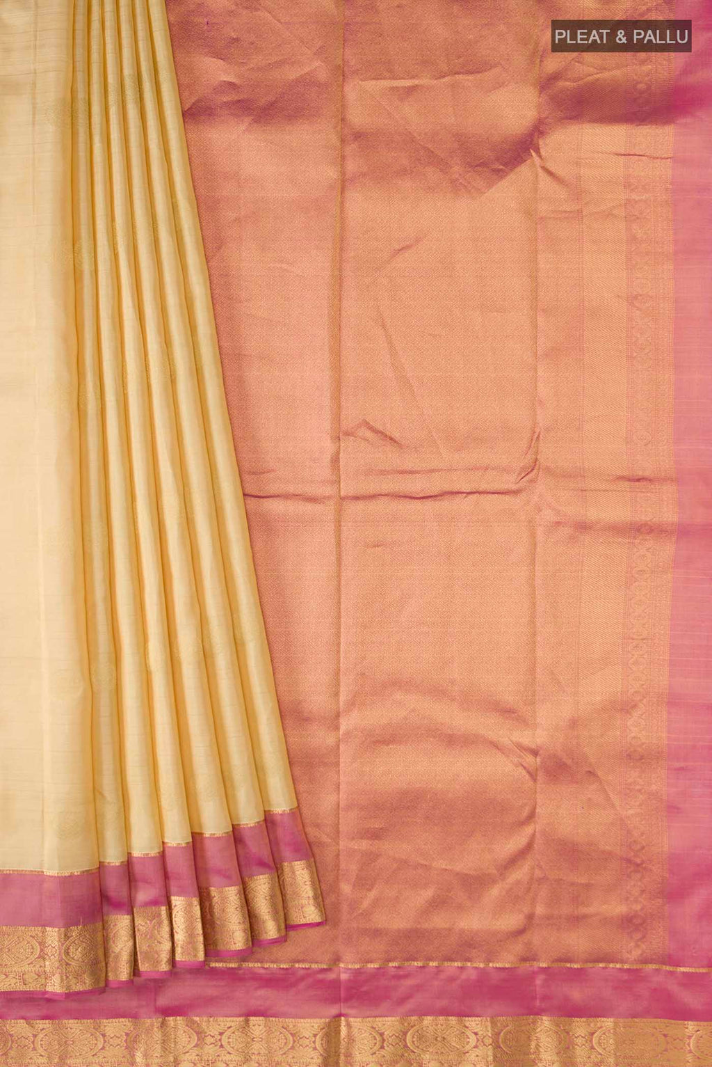 pleats pallu