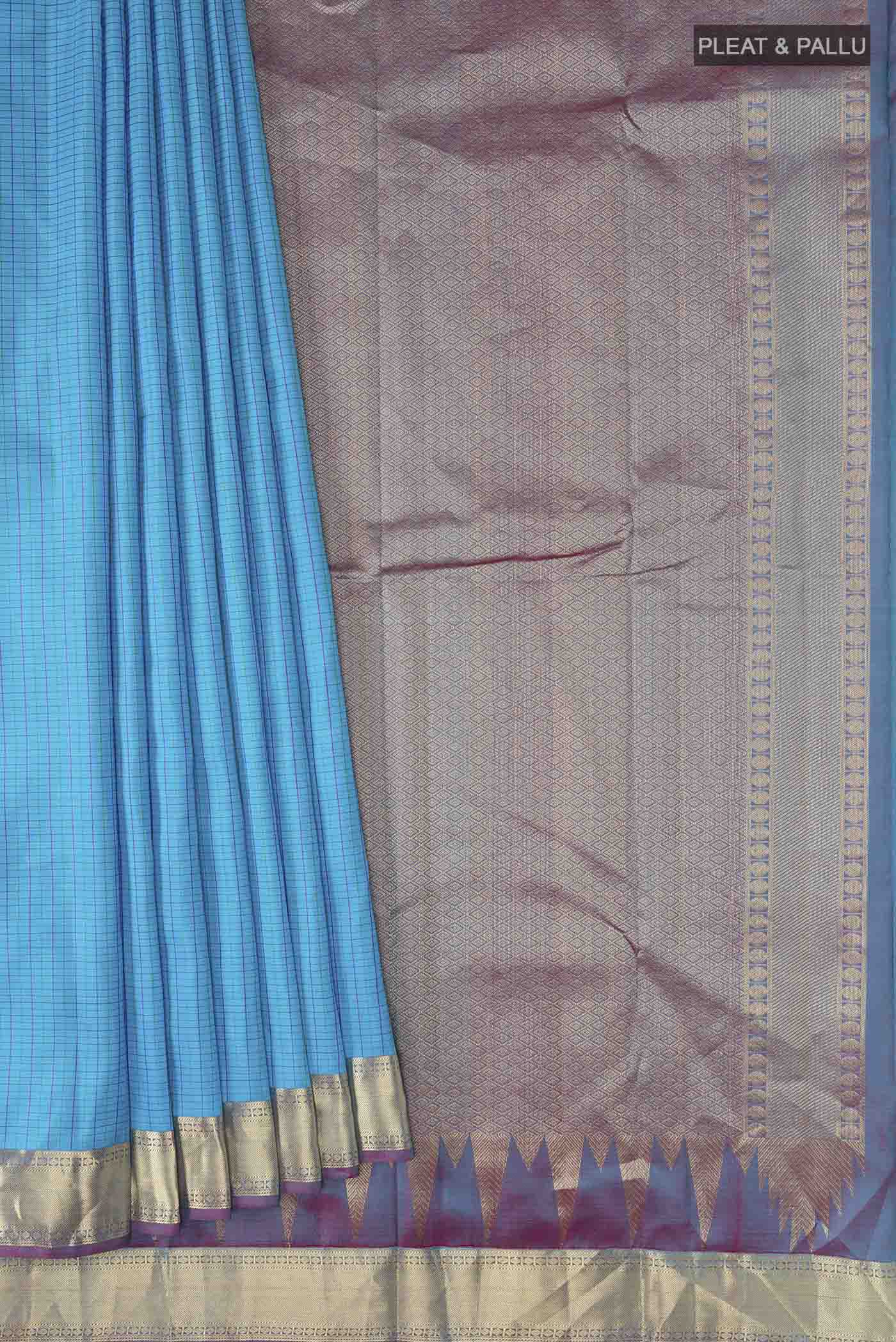 pleats pallu