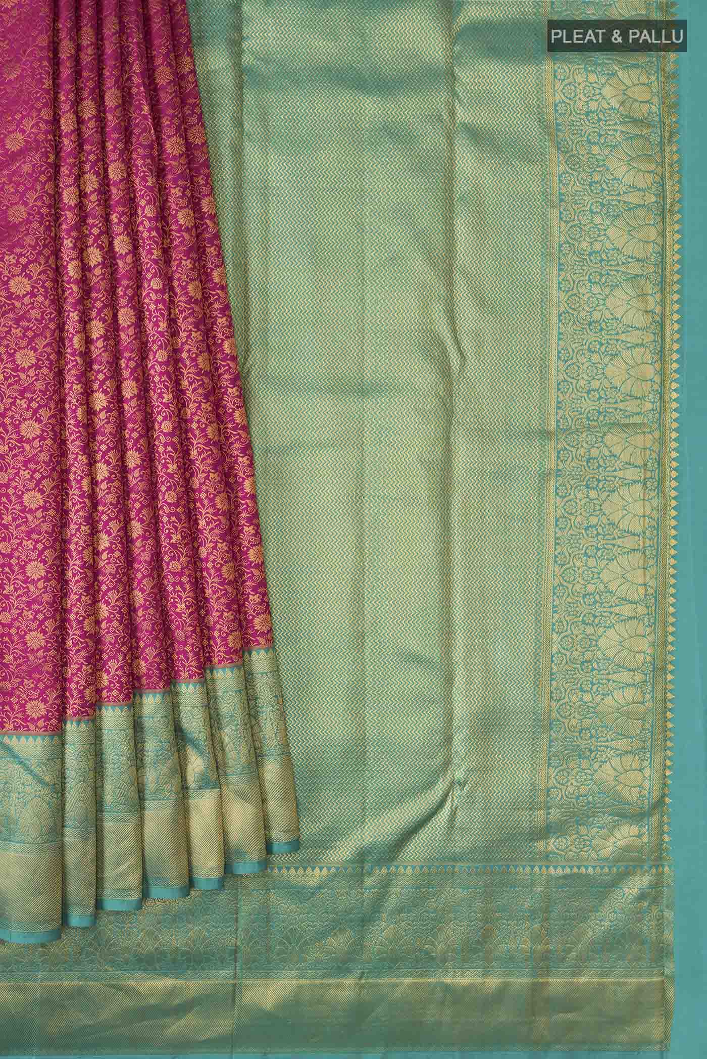 pleats pallu