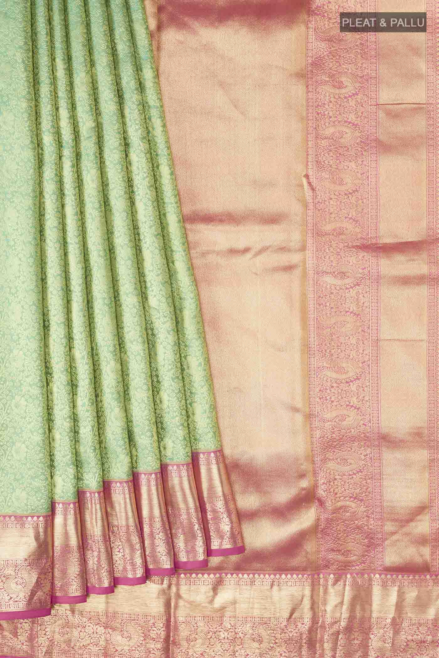 pleats pallu