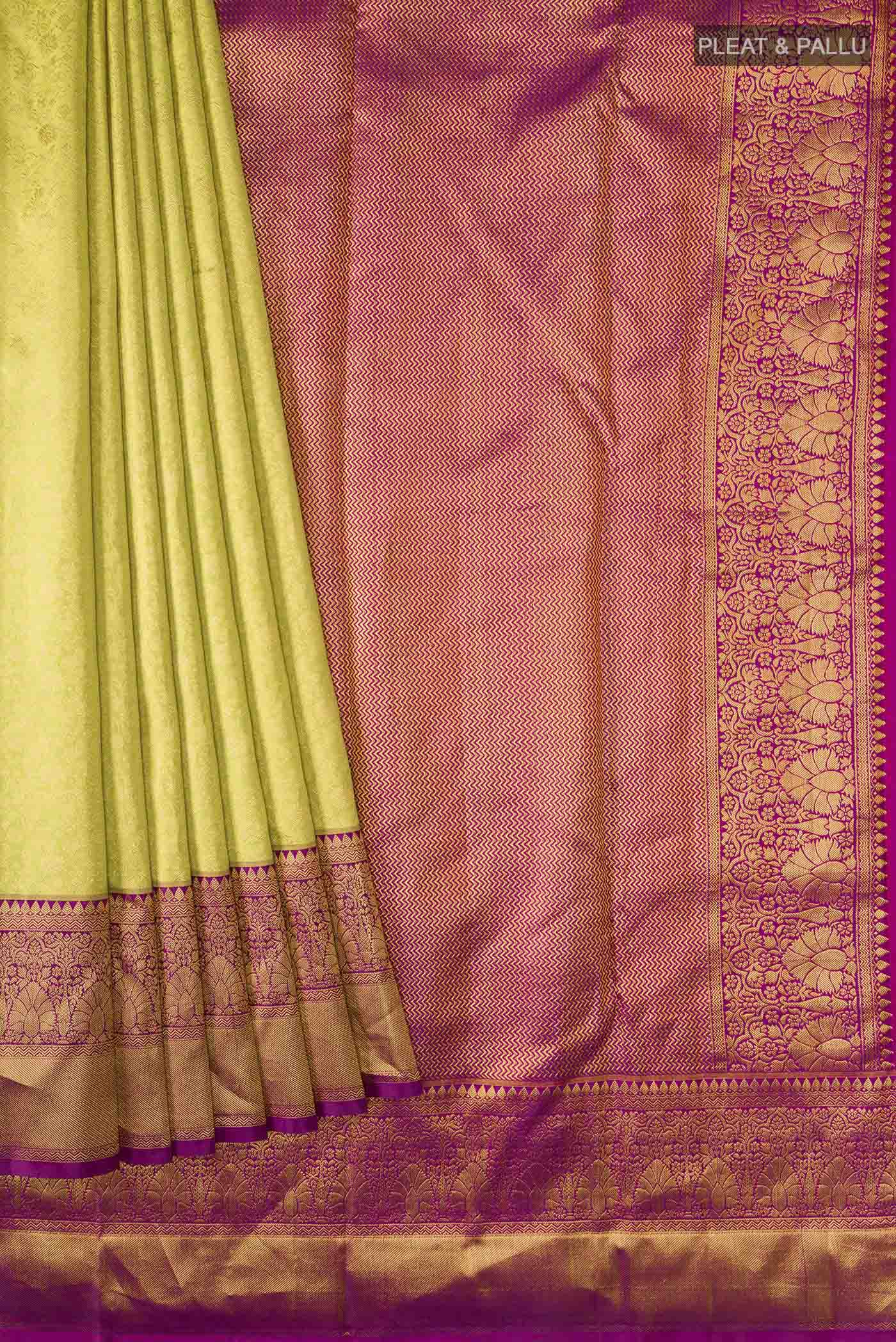pleats pallu