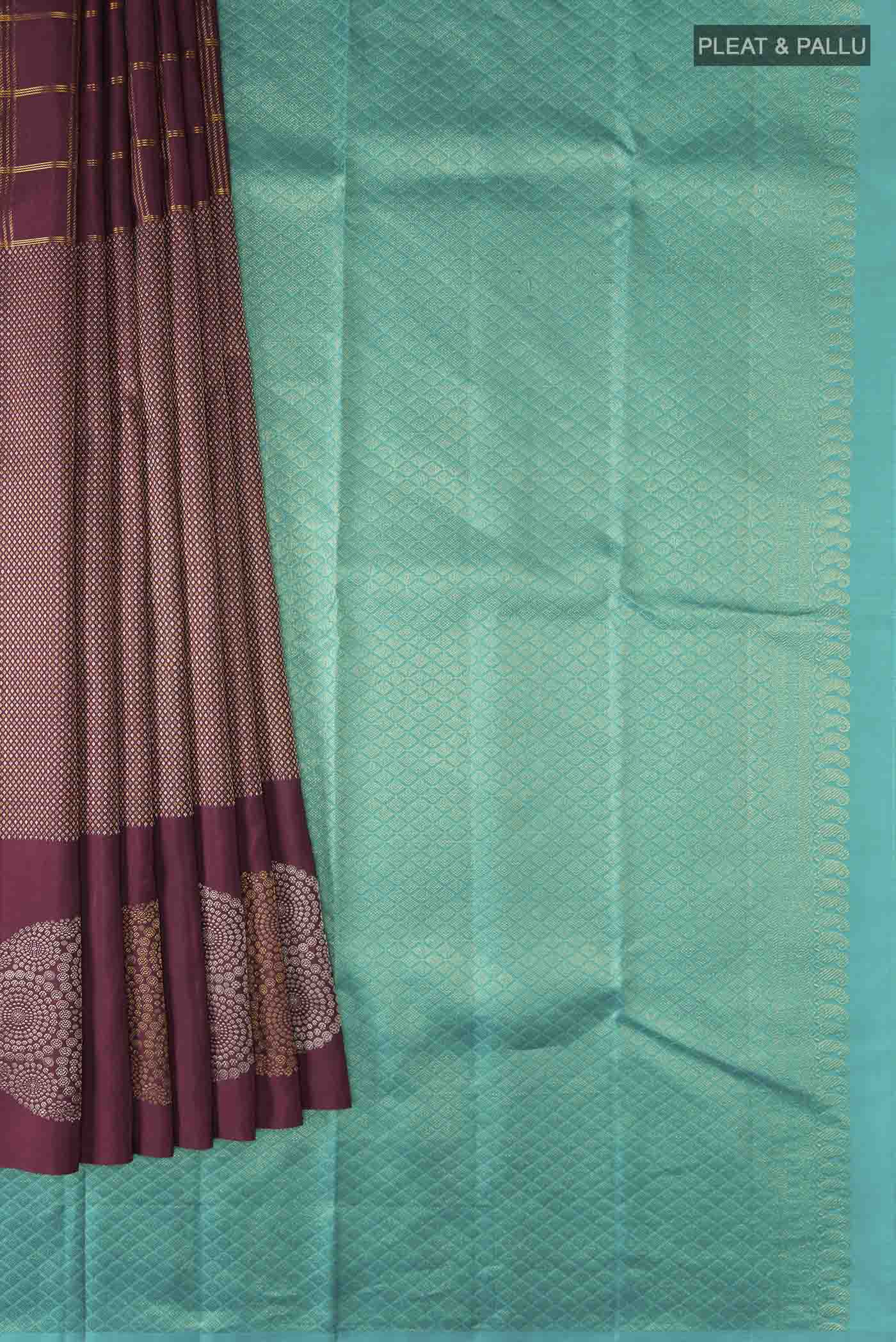 pleats pallu