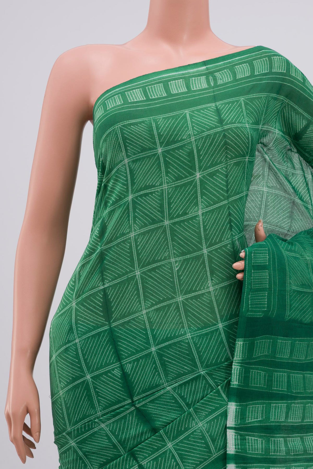Border image of Light Green Printed Cotton Saree with Printed design on the body and Printed Border. 