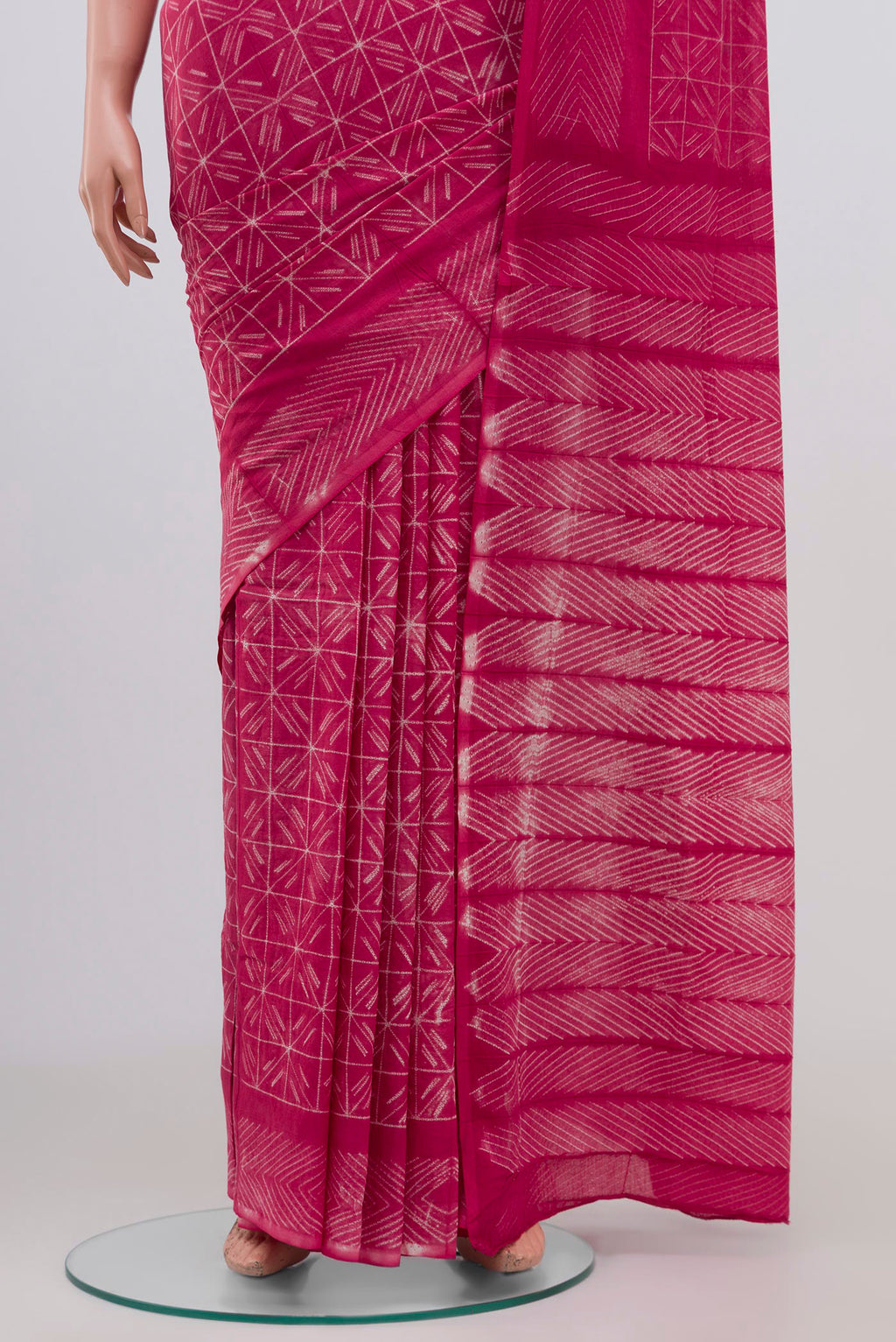 Pleats and pallu of Pink Printed Cotton Saree with Printed design on the body and Printed Border. 