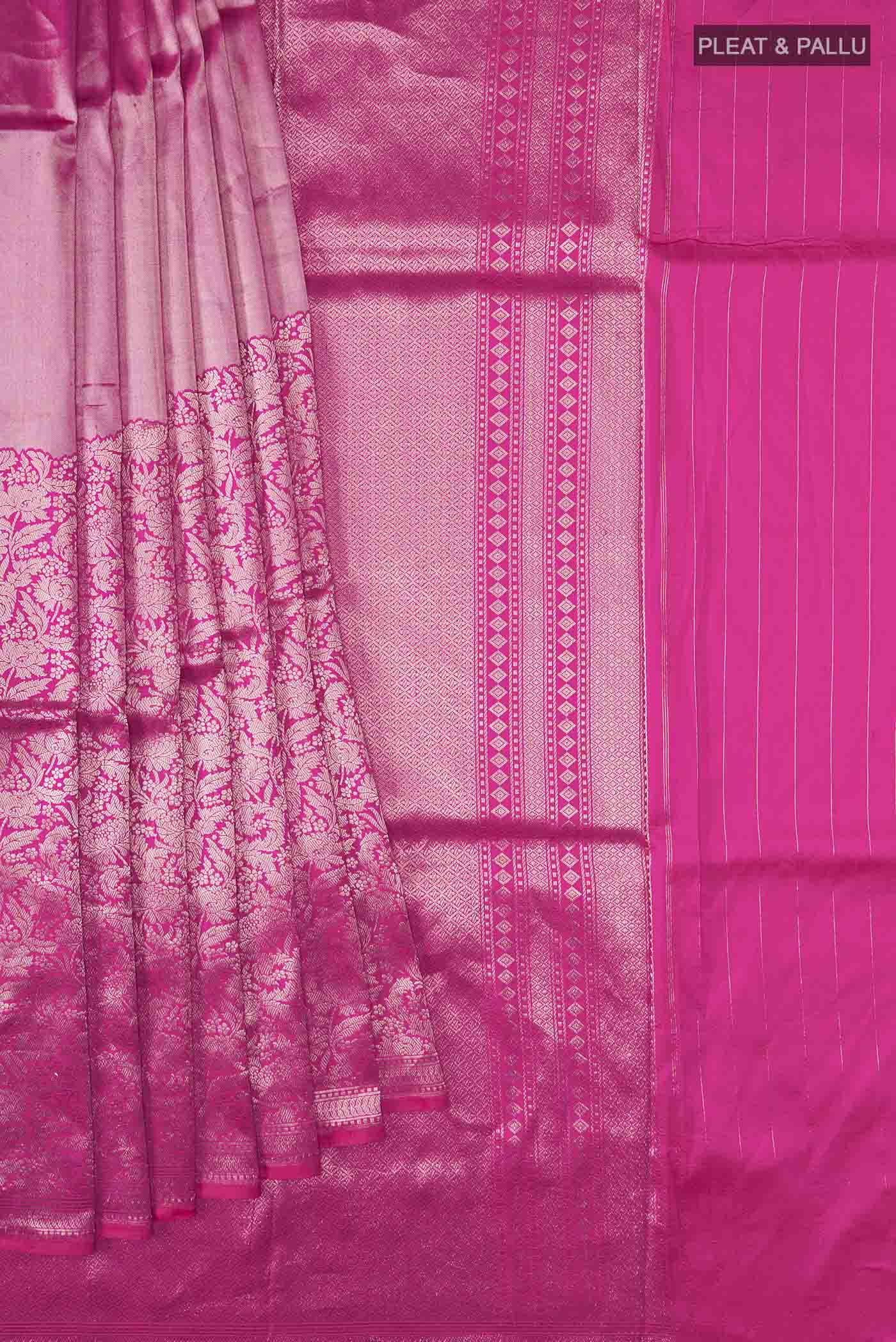 pleats pallu