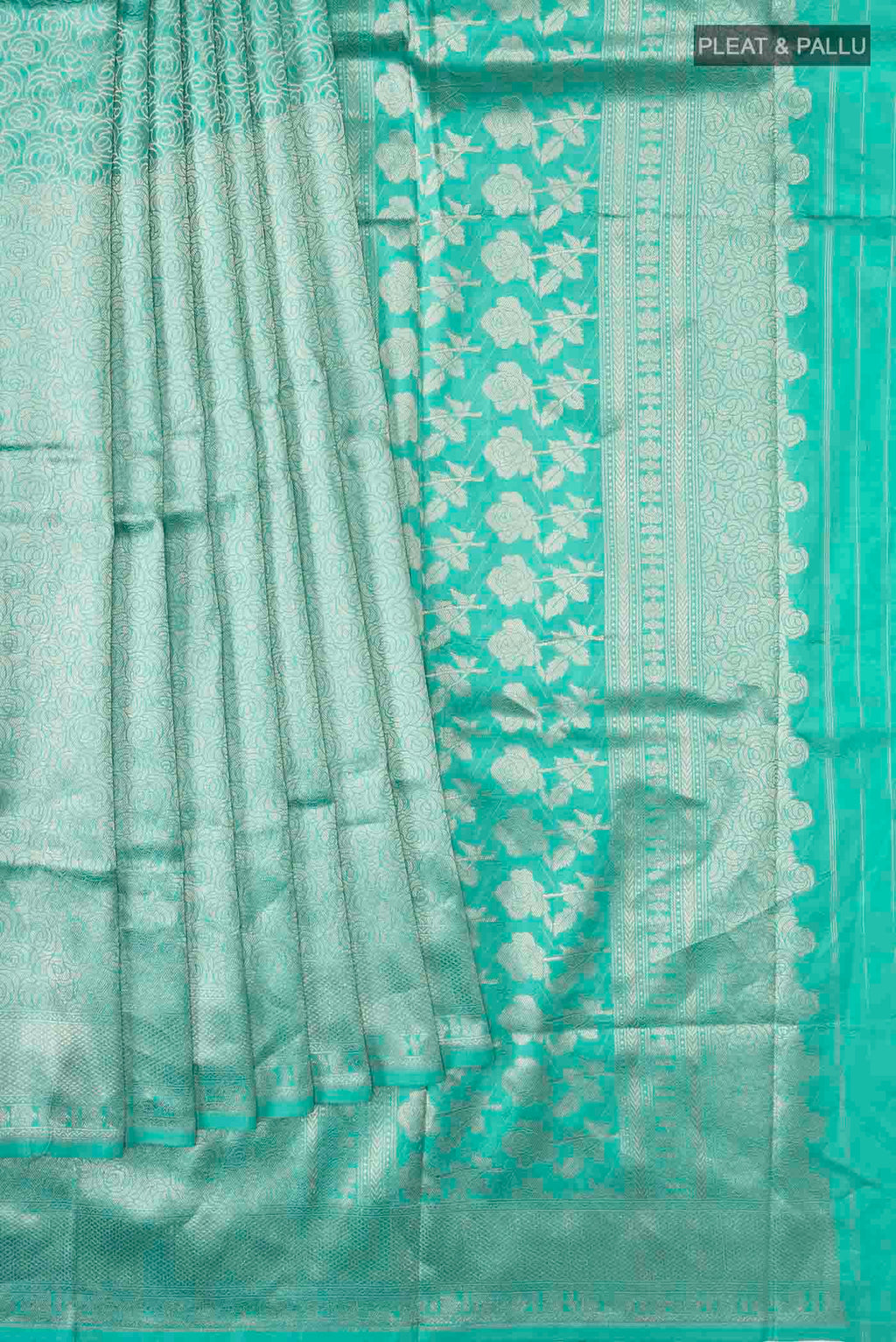 pleats pallu