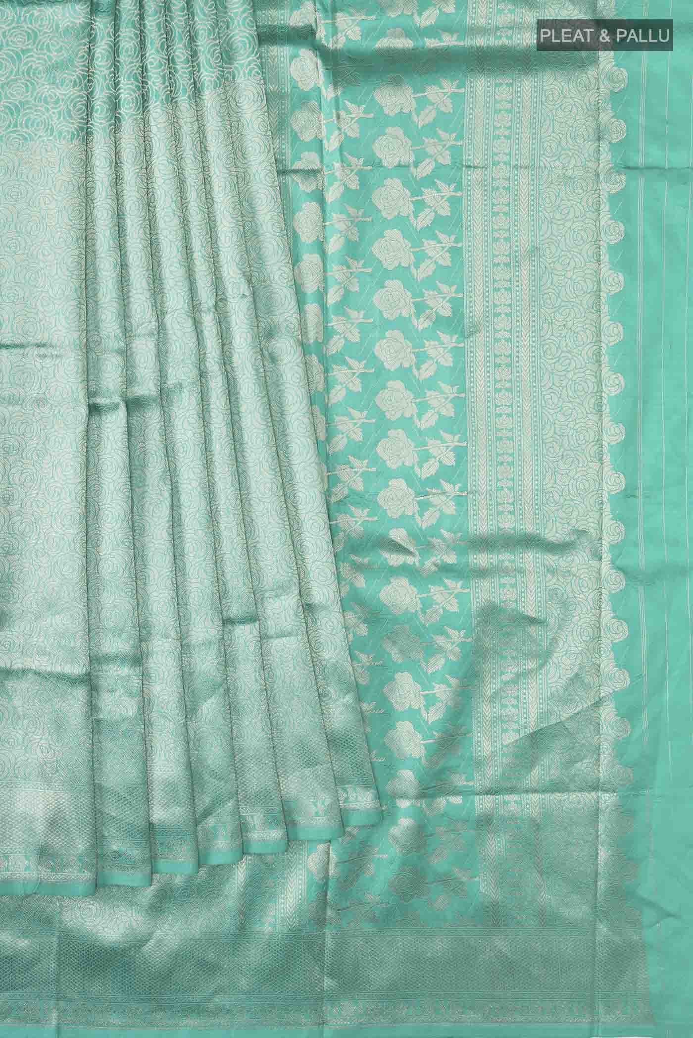 pleats pallu