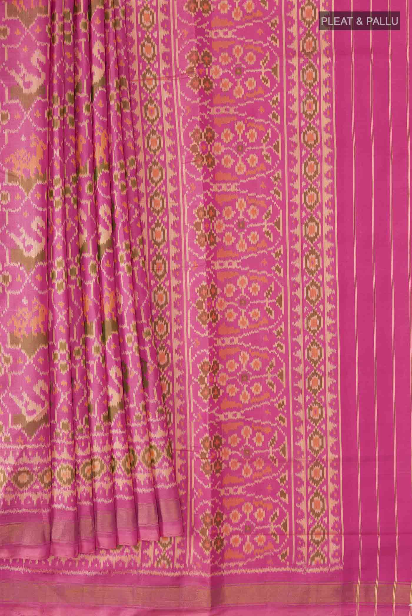 pleats pallu