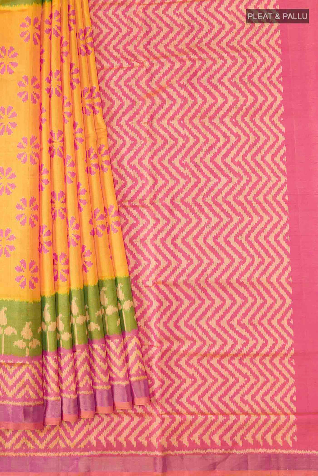 pleats pallu
