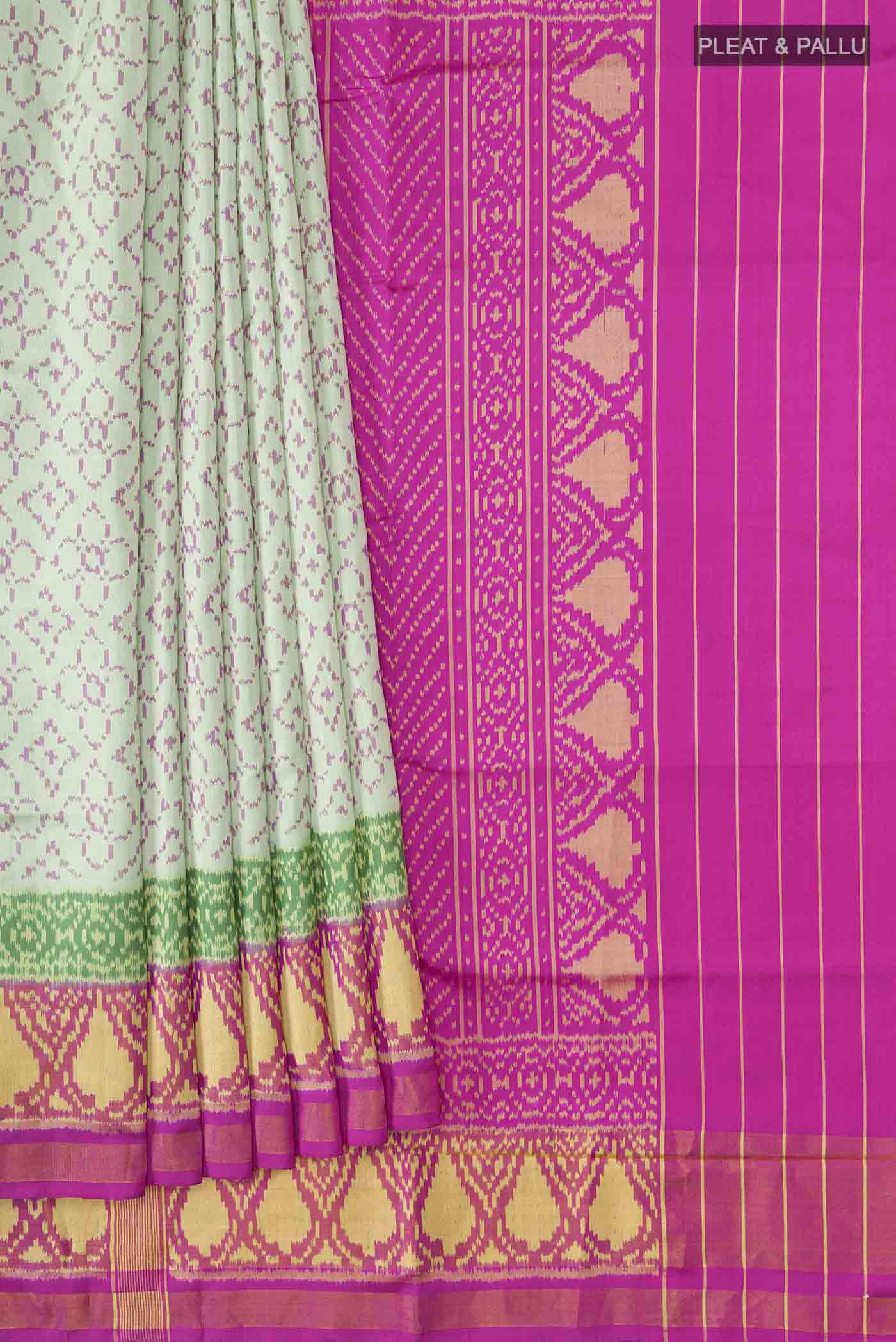 pleats pallu