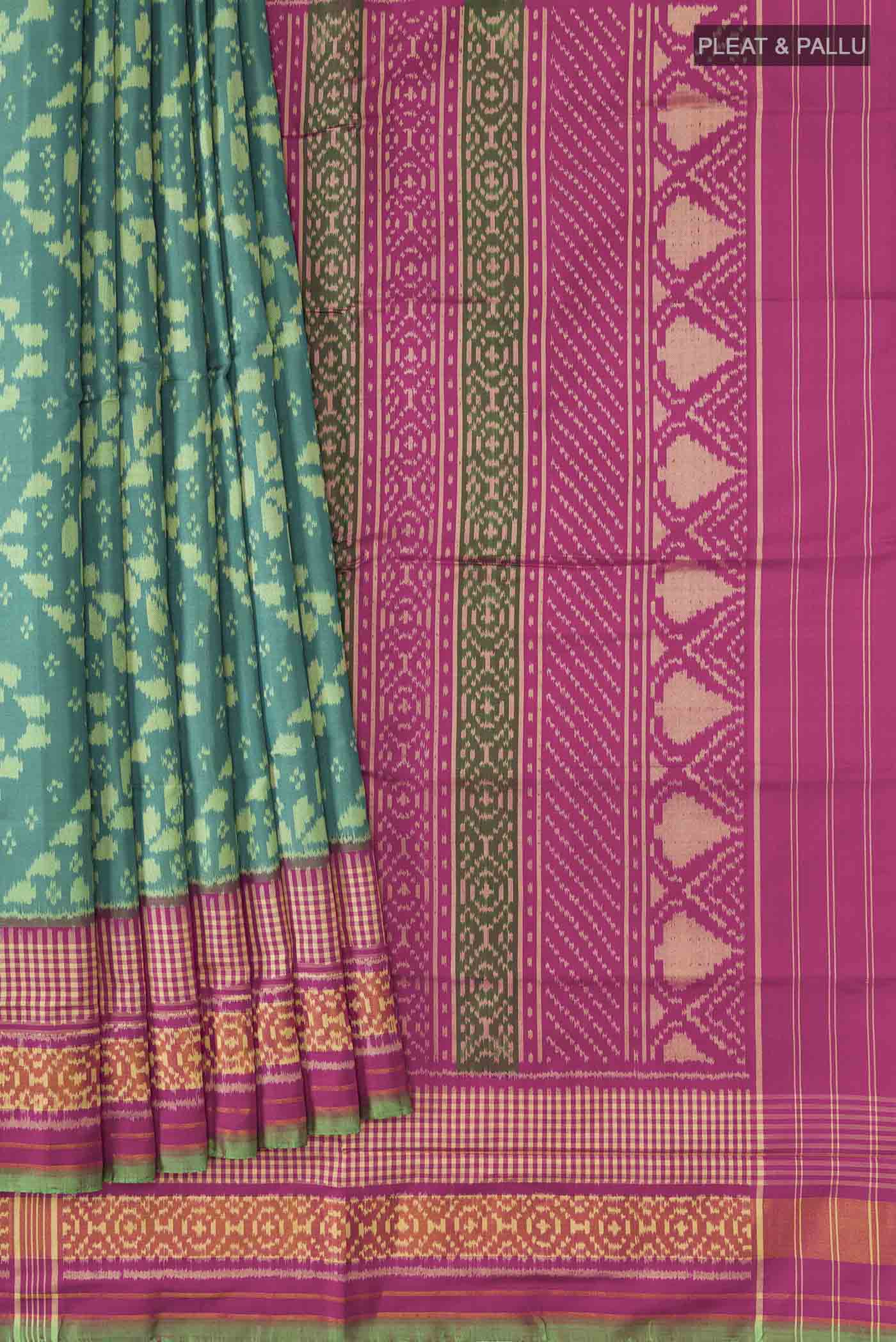 pleats pallu