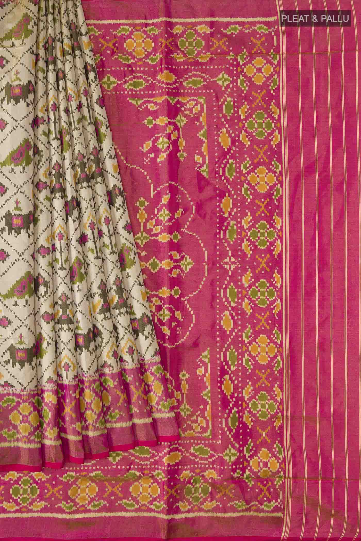 pleats pallu
