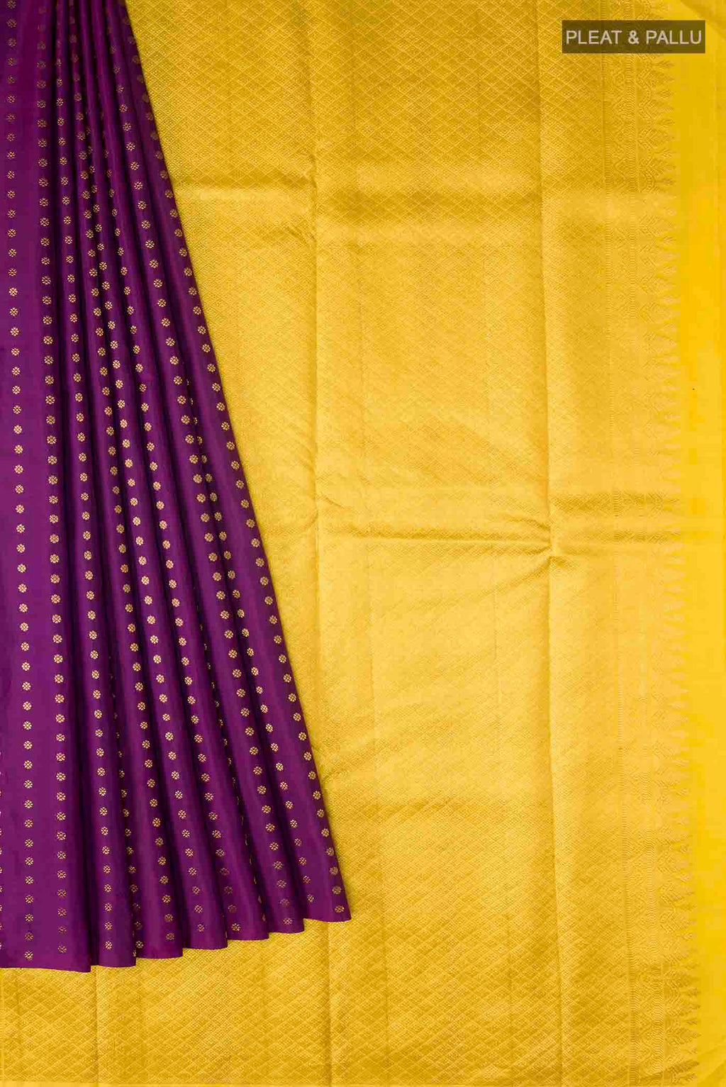 pleats pallu