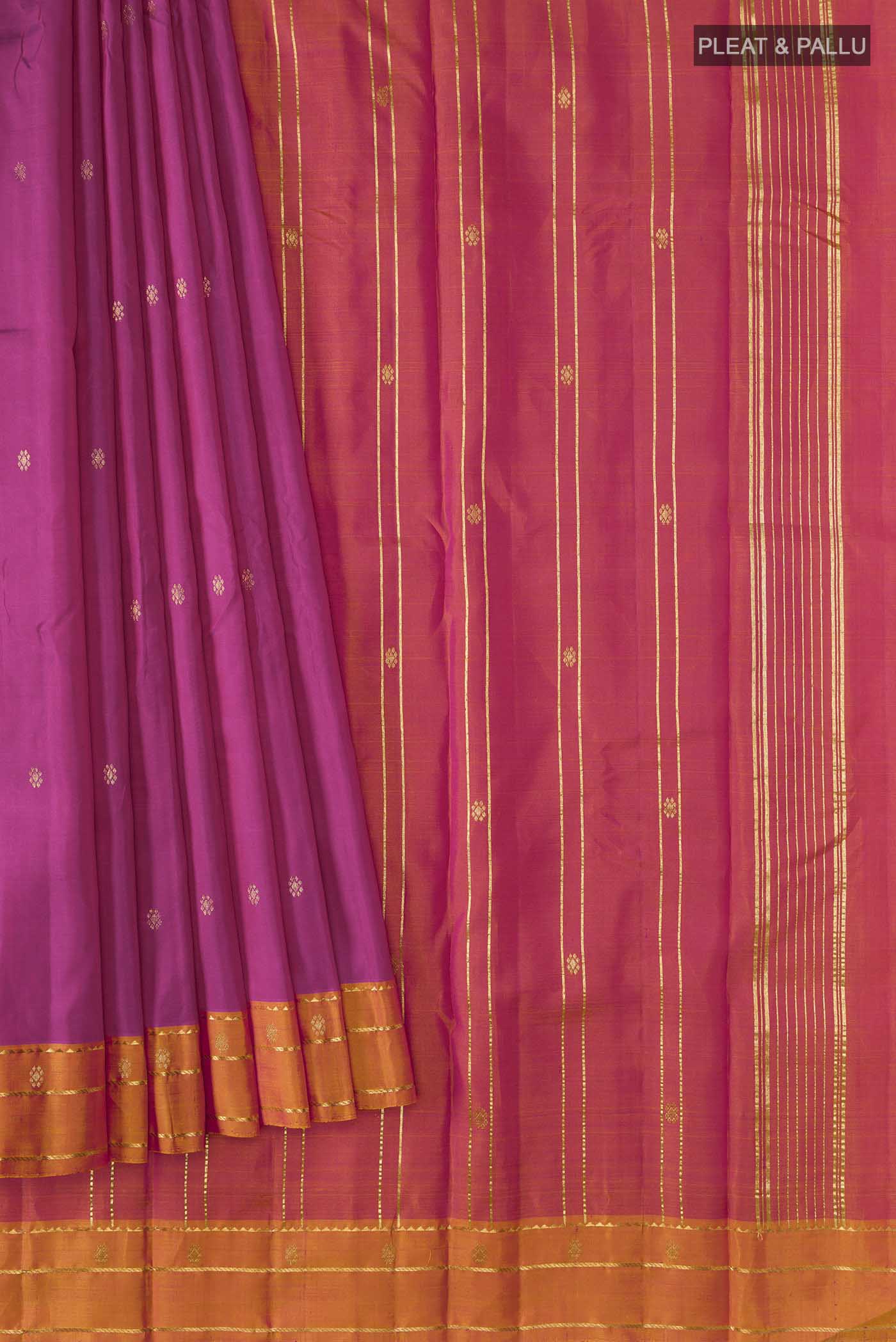 pleats pallu