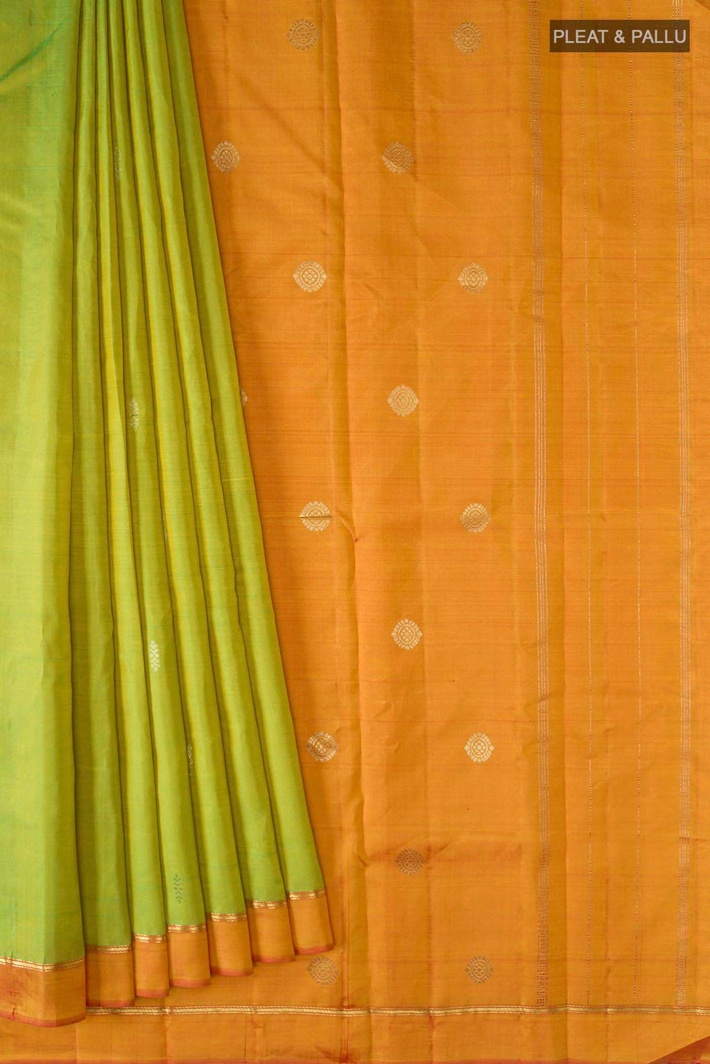 pleats pallu