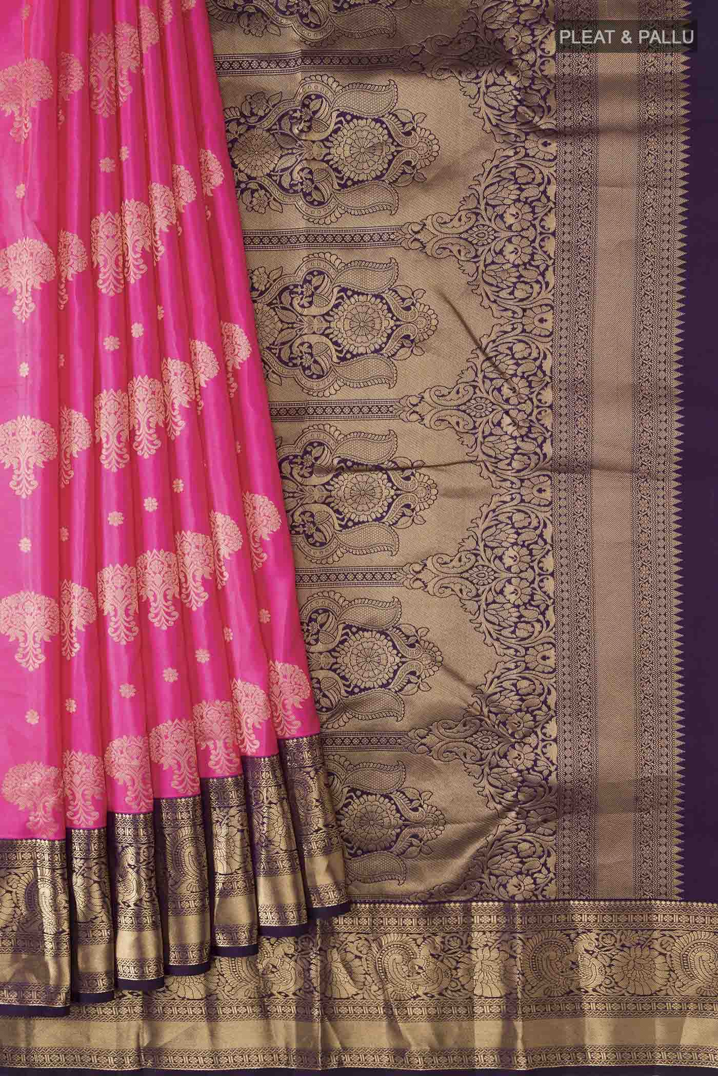 pleats pallu