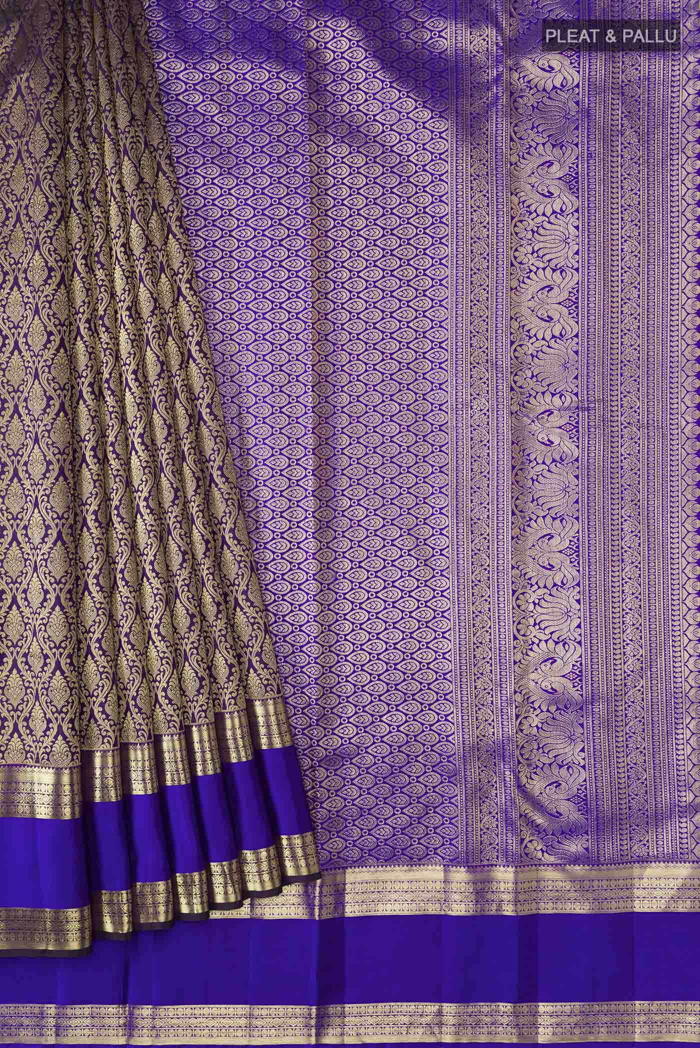 pleats pallu