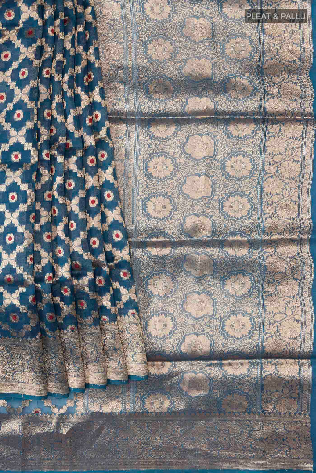 pleats pallu