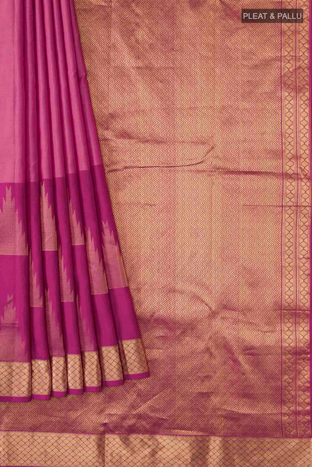 pleats pallu