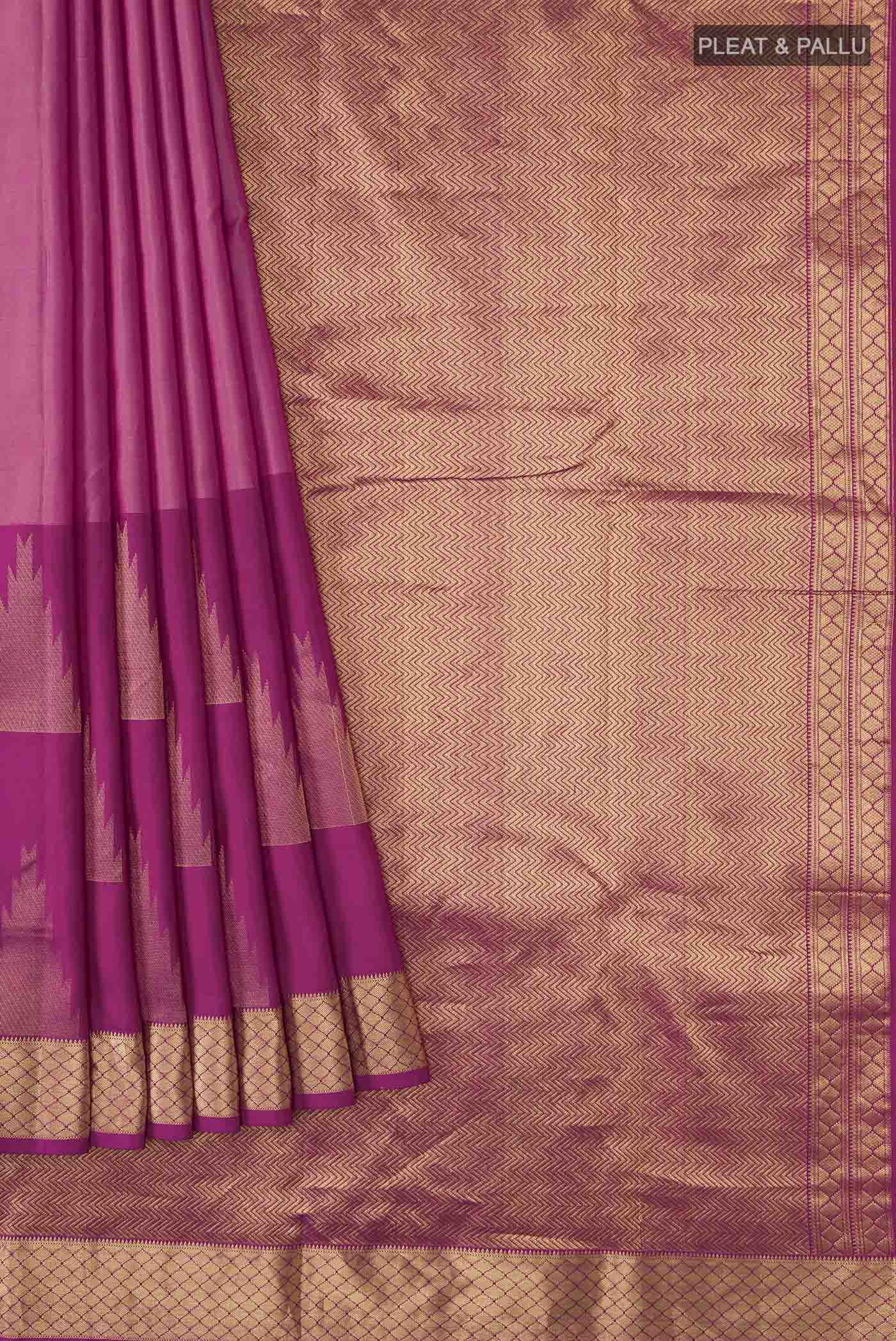 pleats pallu