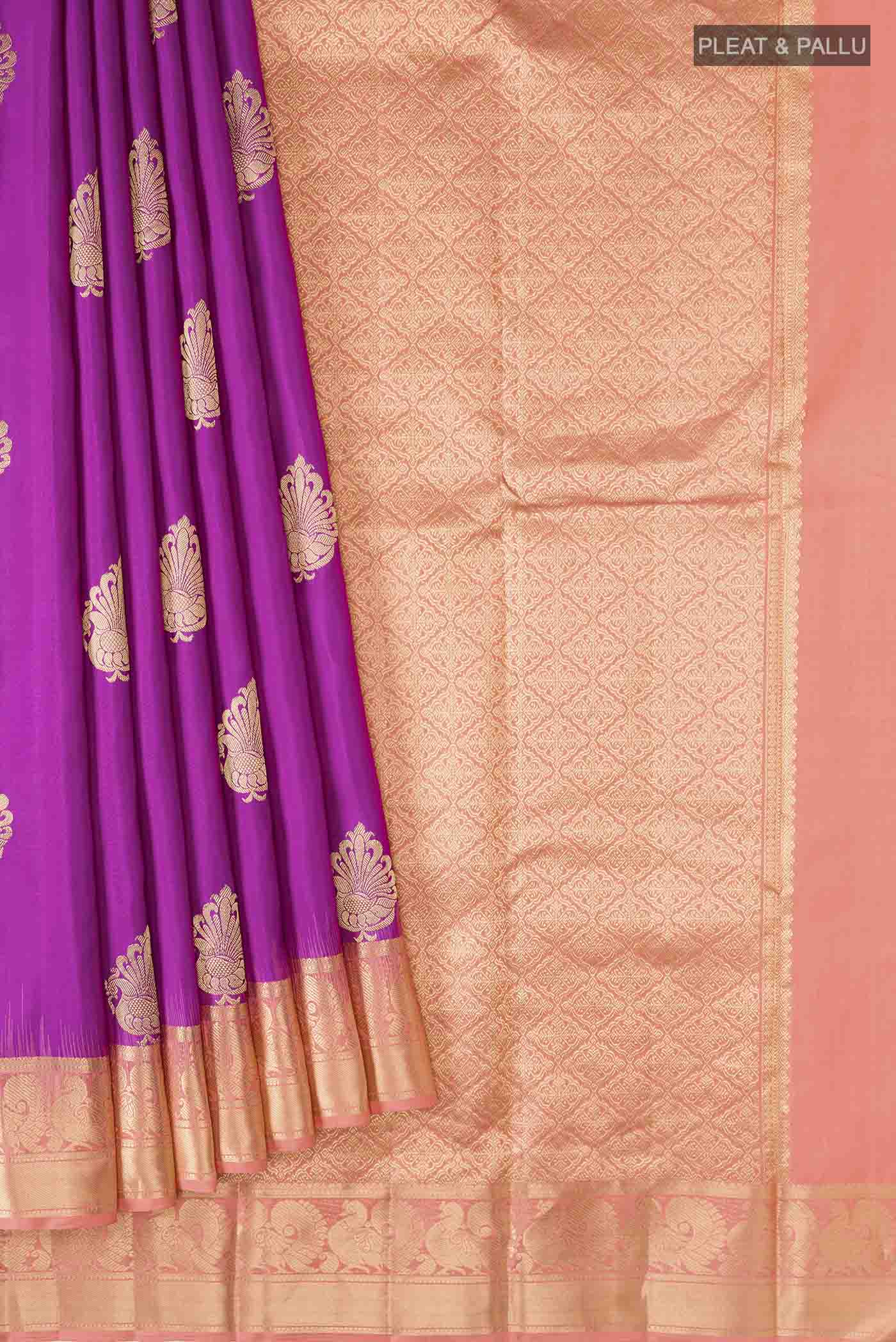 pleats pallu