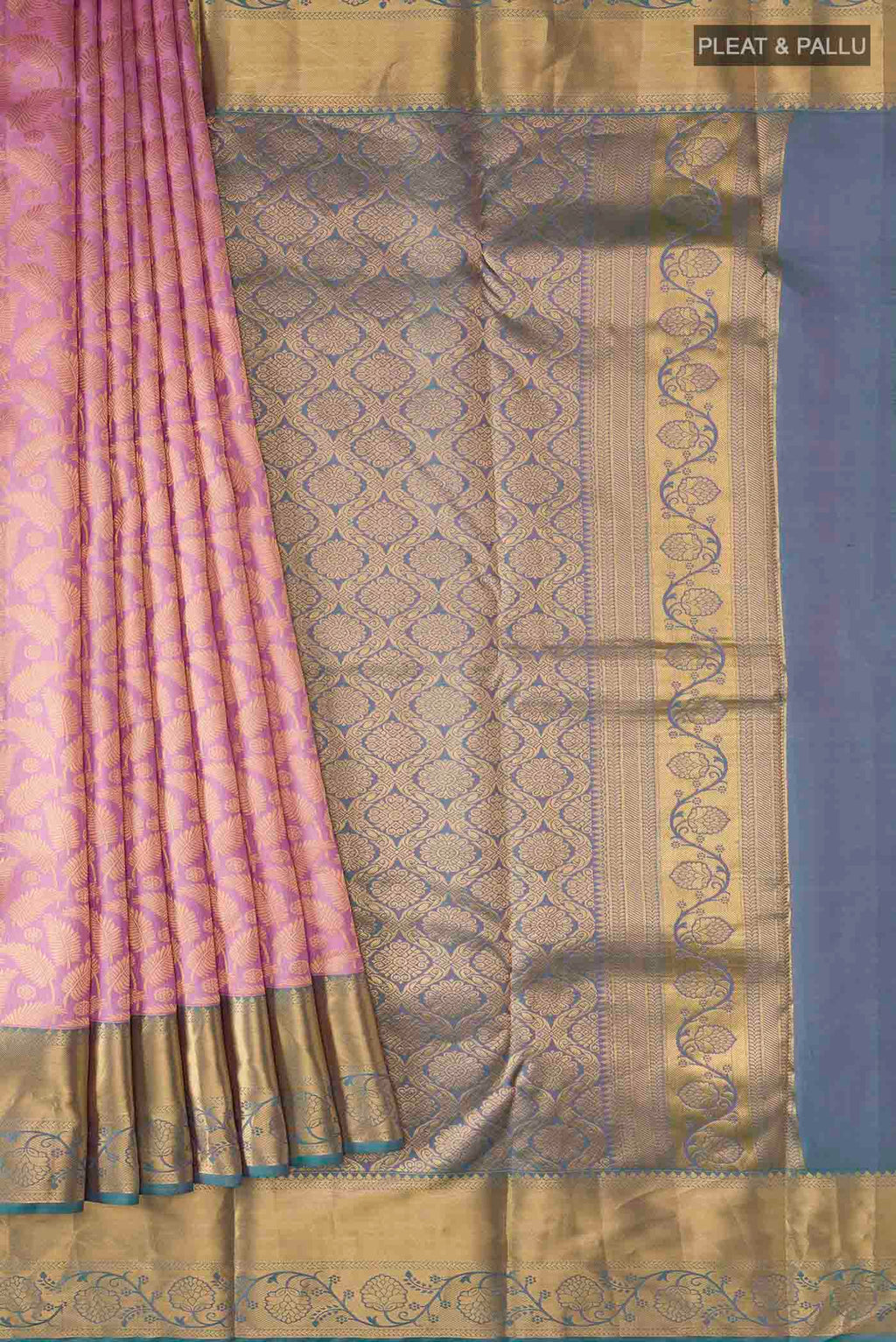 pleats pallu