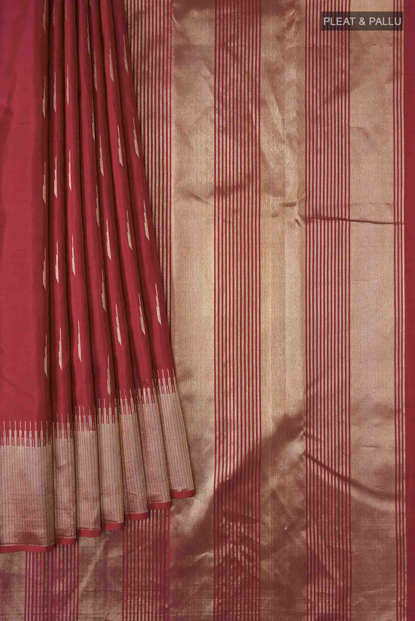 pleats pallu