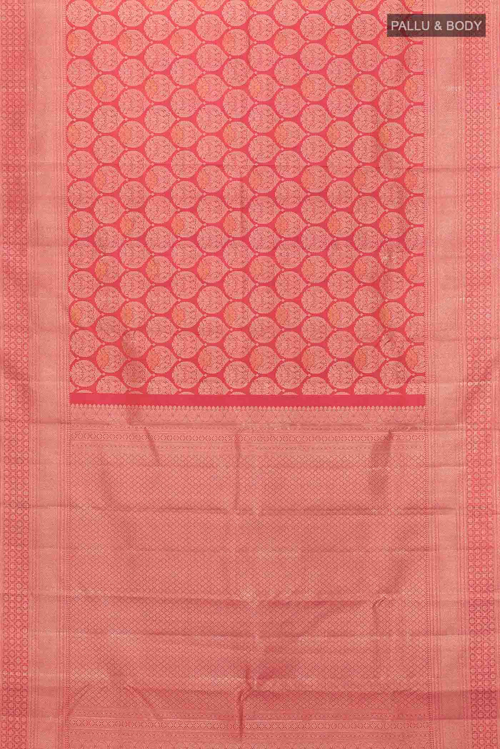 pallu body