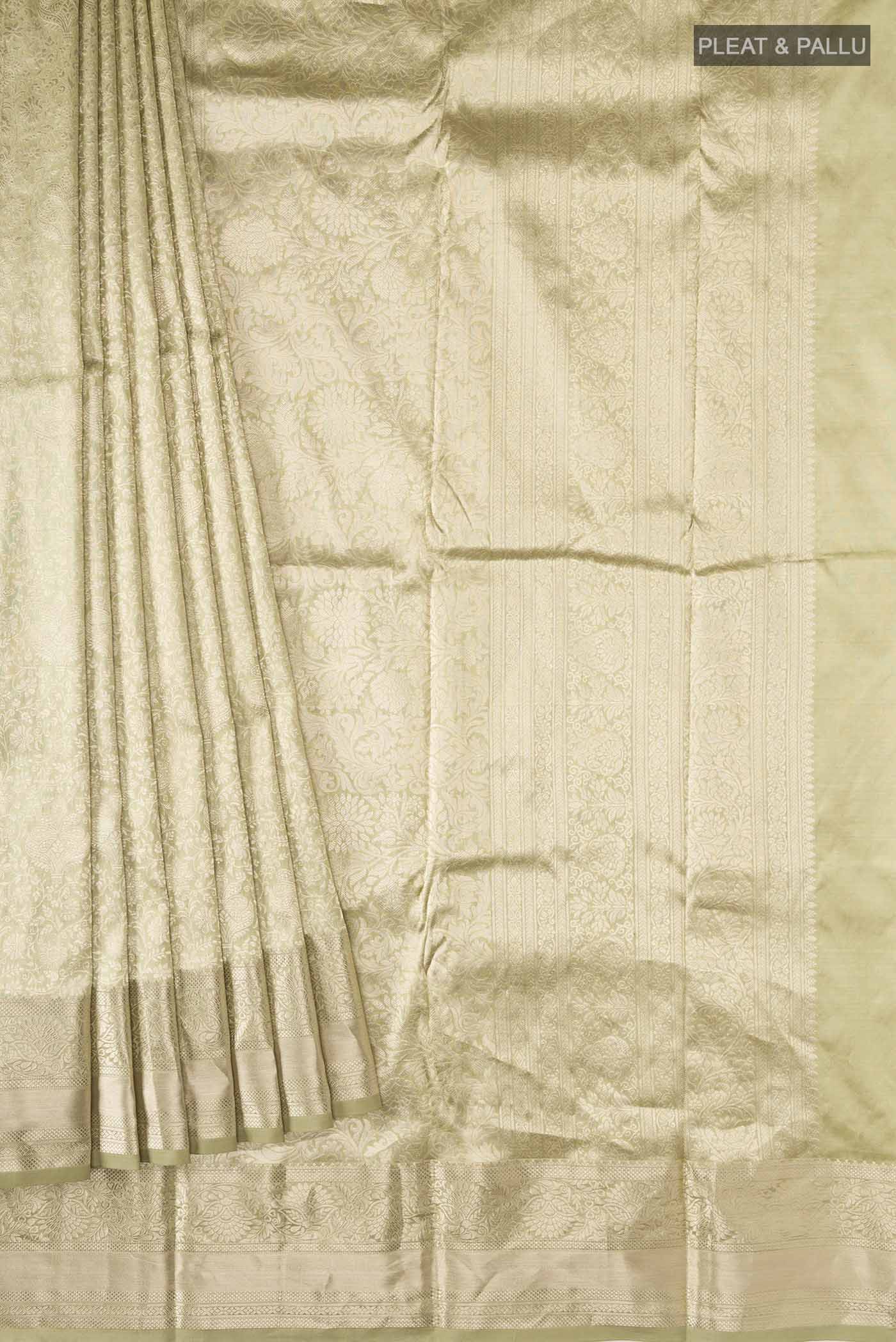 pleats pallu