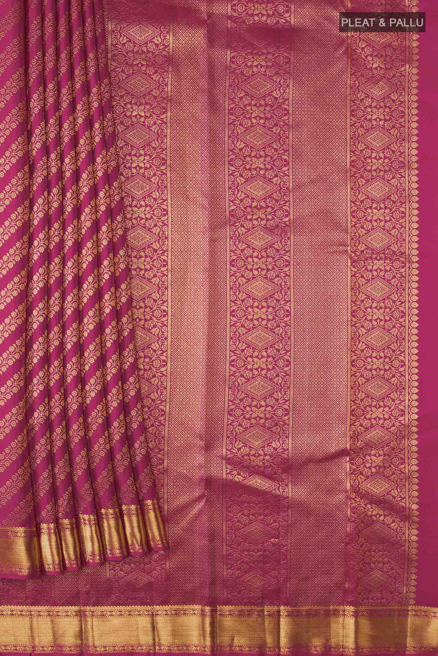 pleats pallu