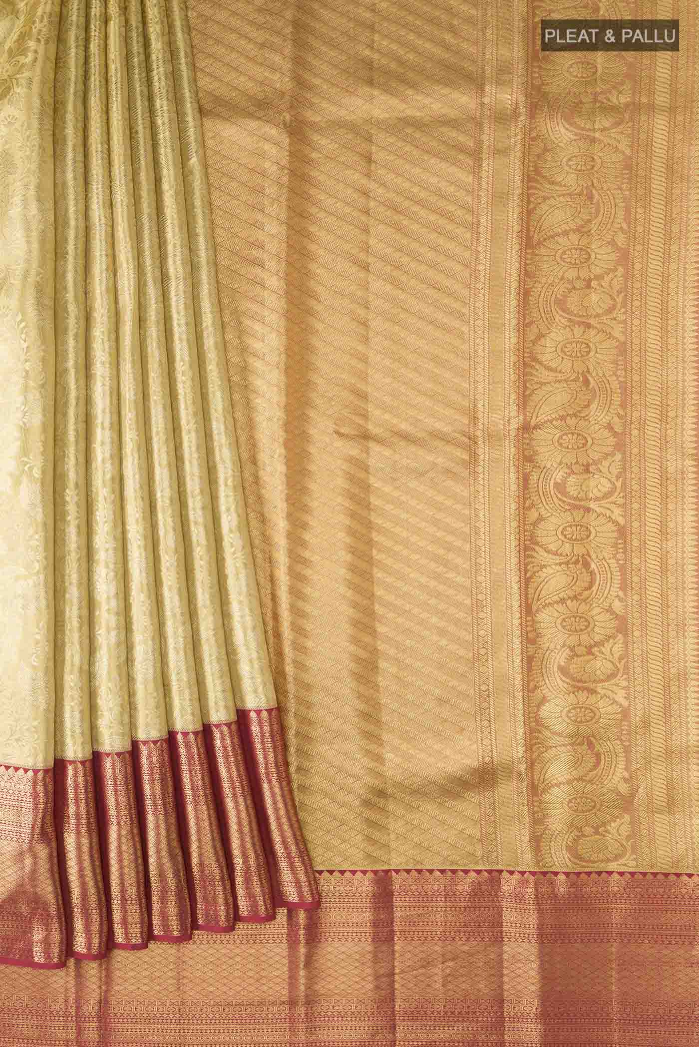 pleats pallu