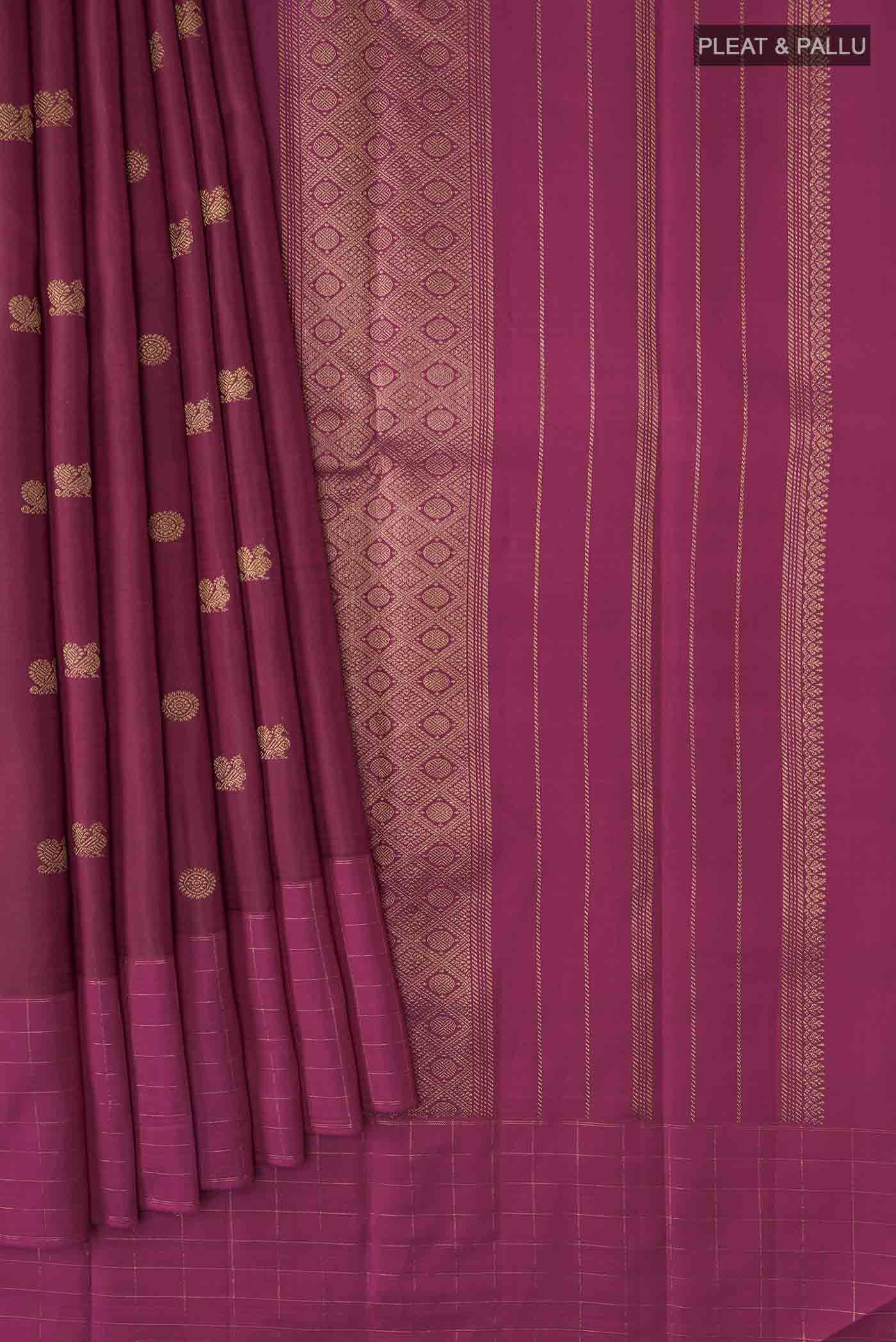 pleats pallu