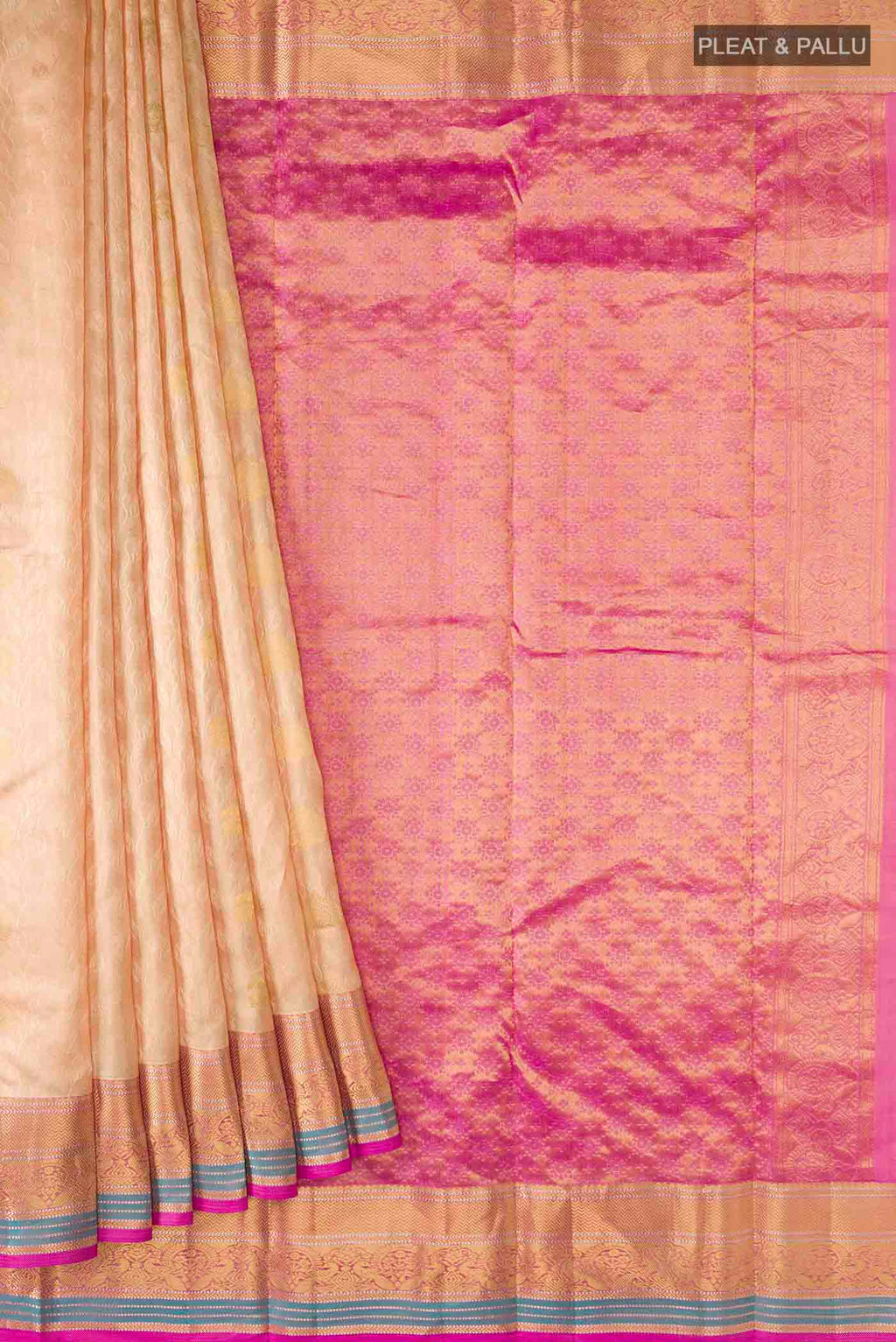 pleats pallu