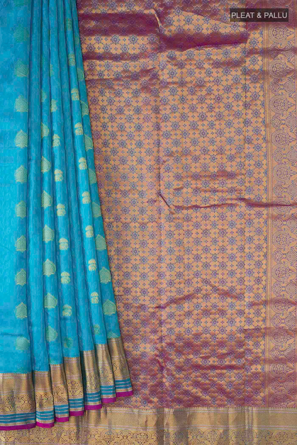 pleats pallu