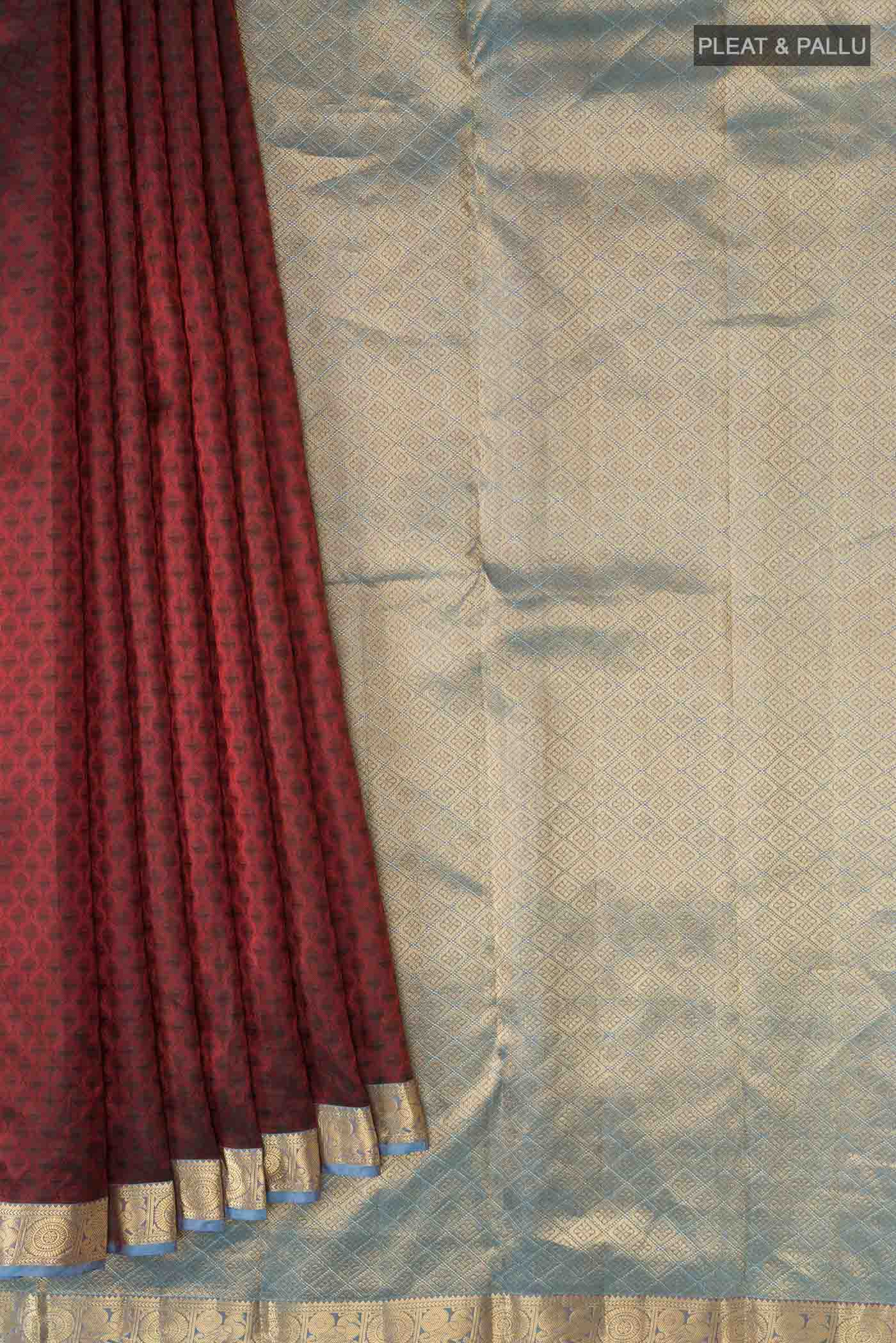 pleats pallu