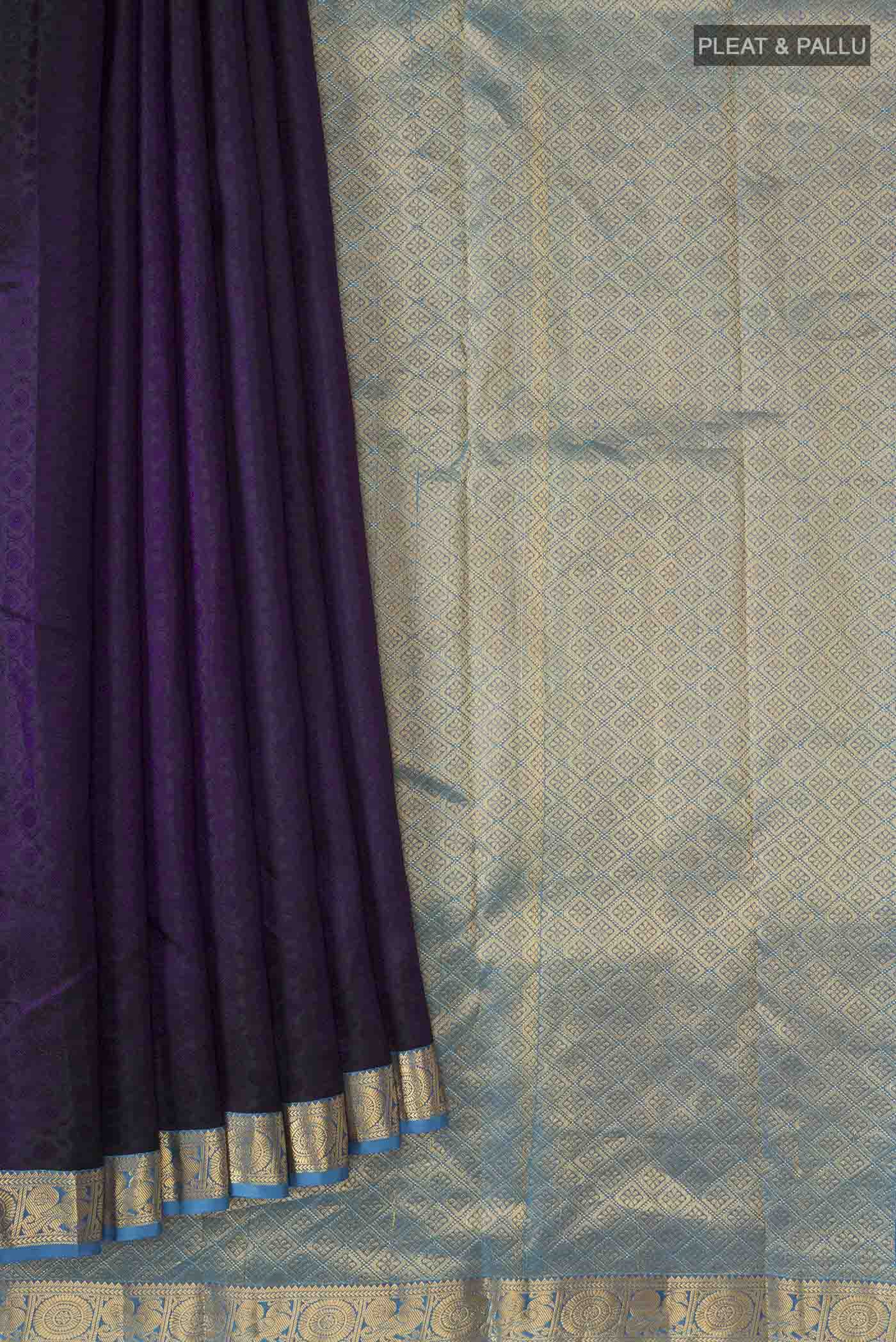 pleats pallu