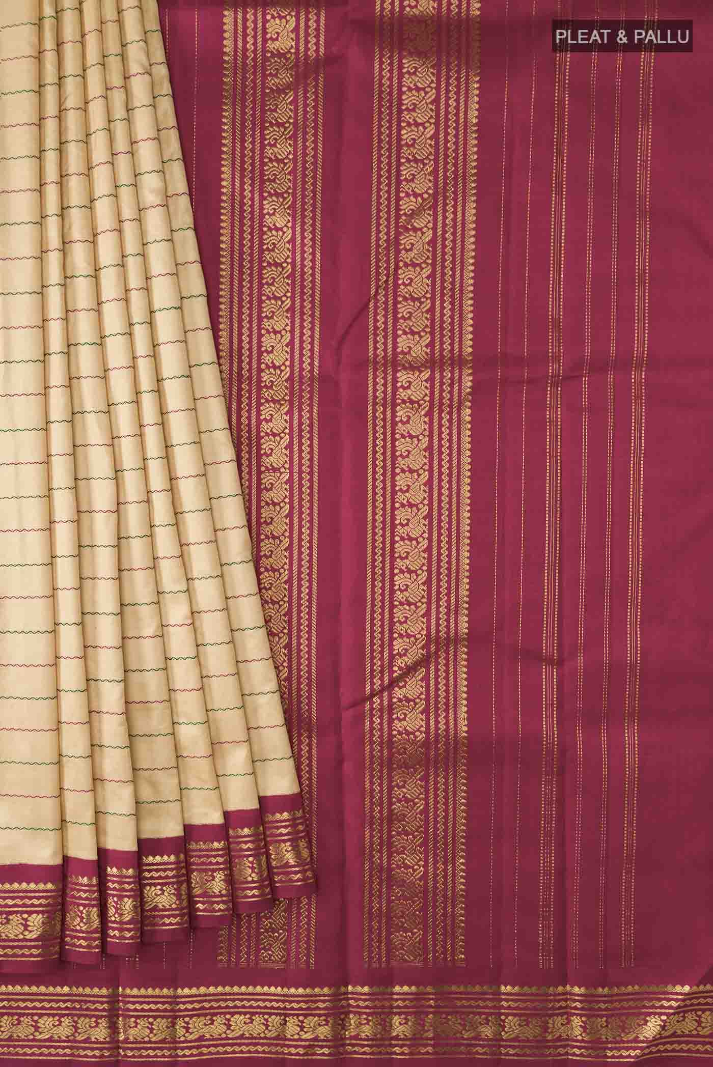 pleats pallu