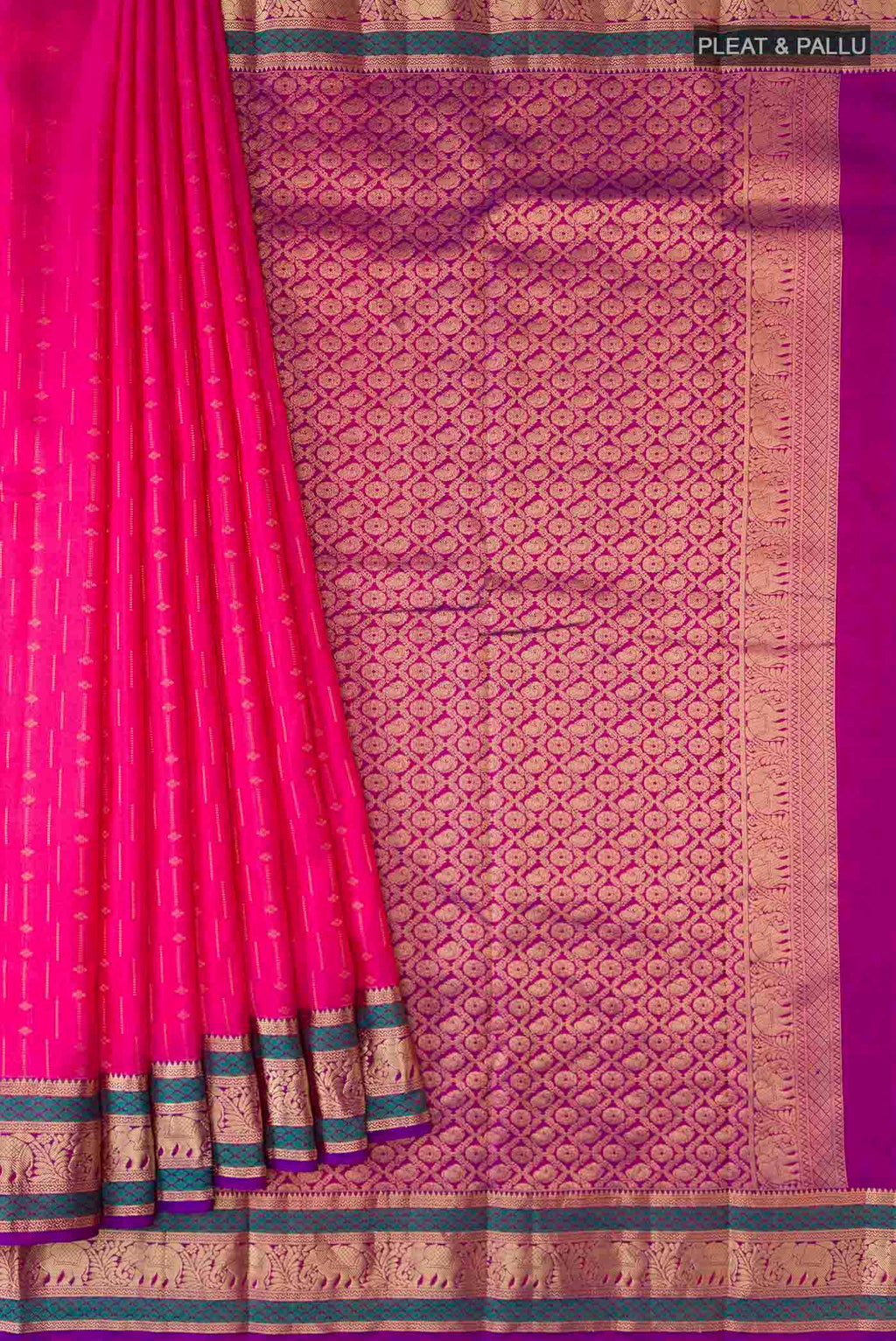 pleats pallu