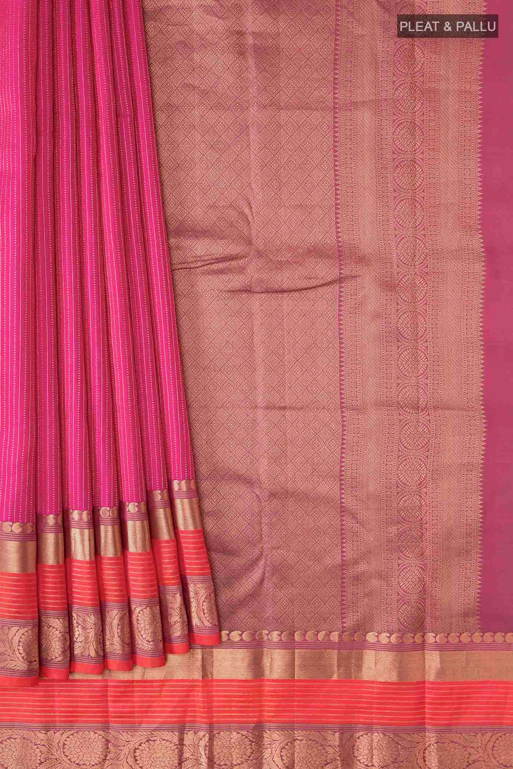 pleats pallu