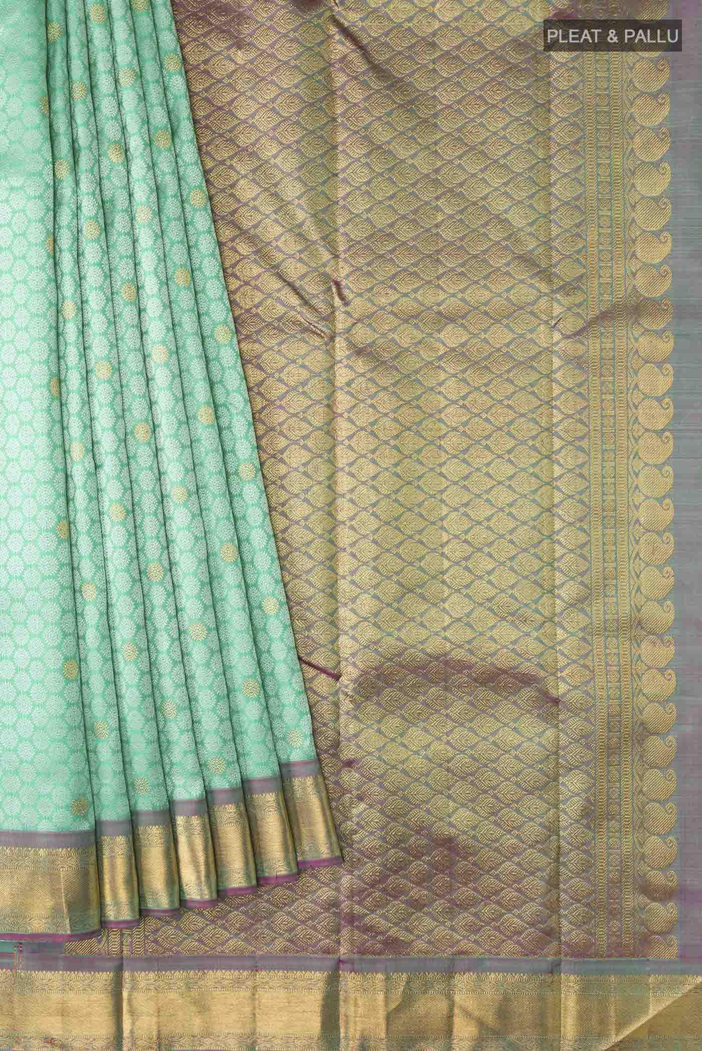 pleats pallu