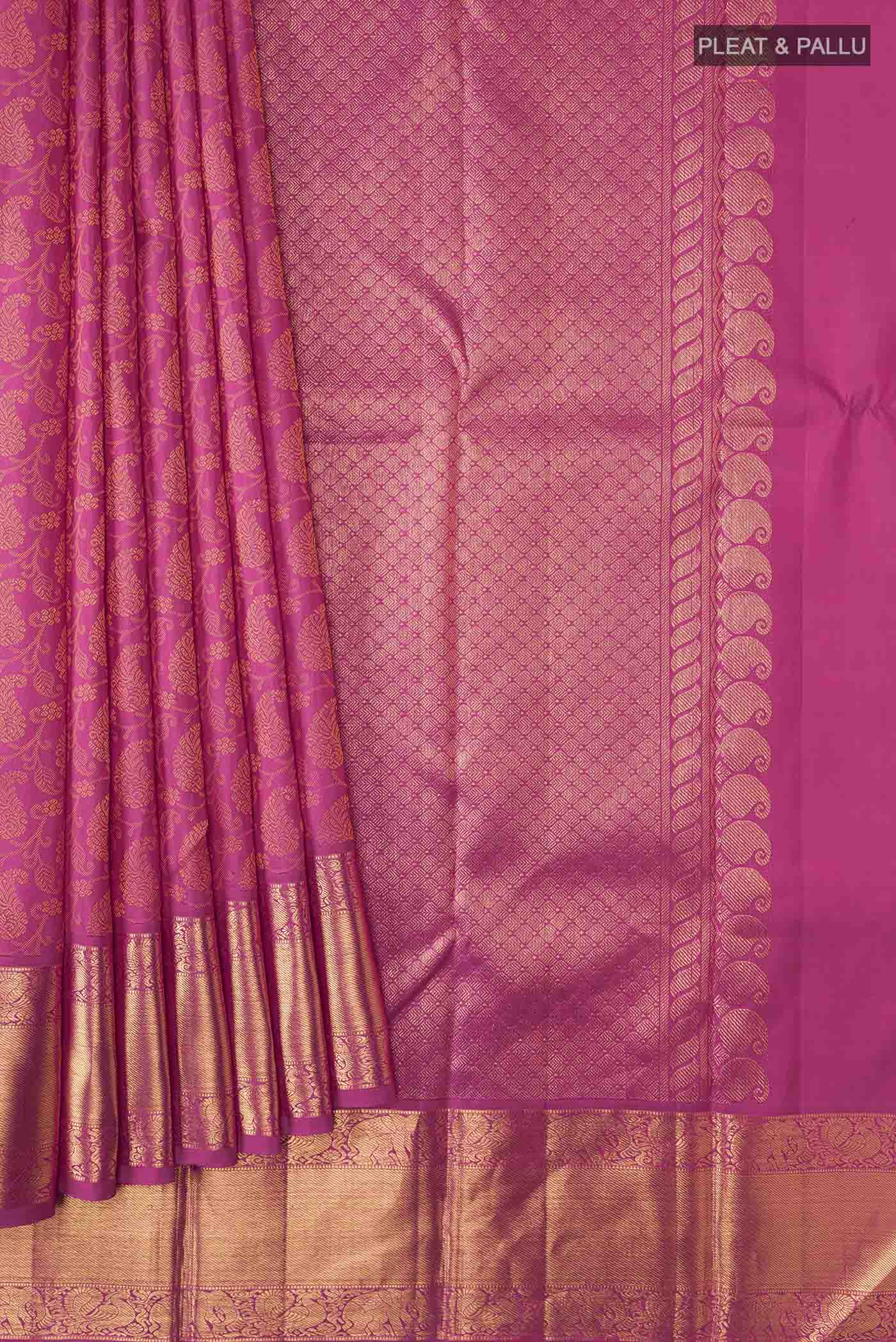 pleats pallu