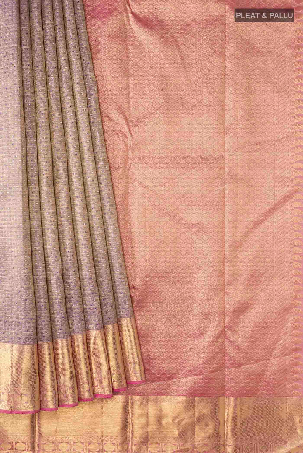 pleats pallu