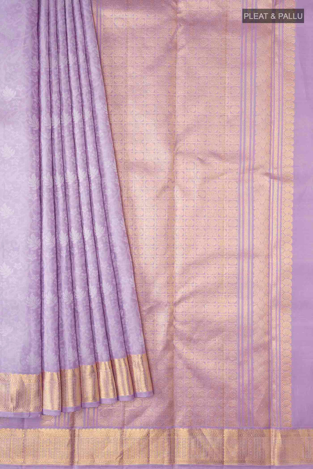 pleats pallu