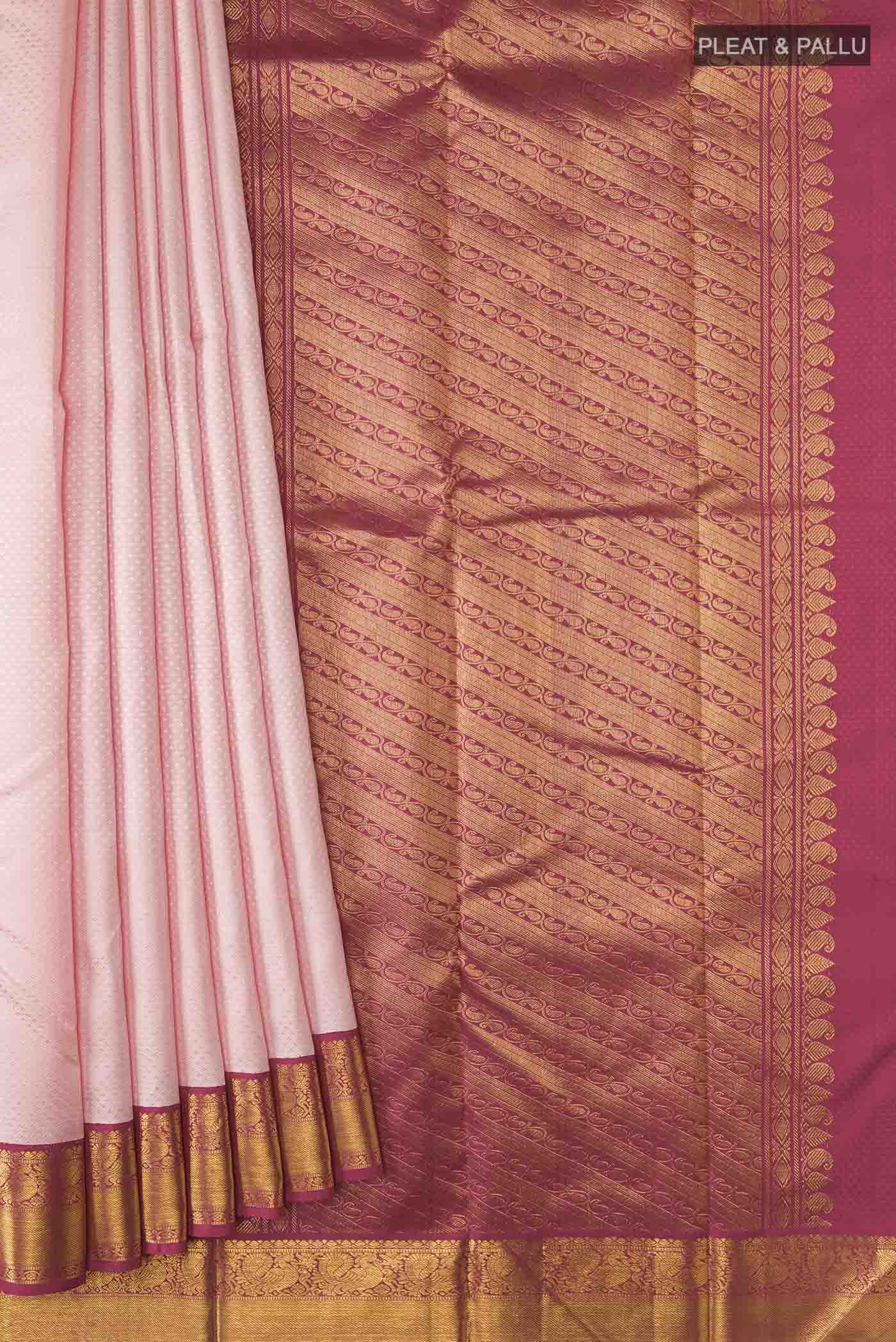 pleats pallu