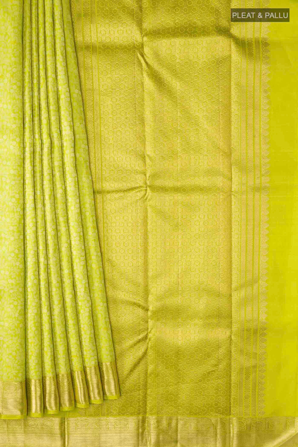 pleats pallu