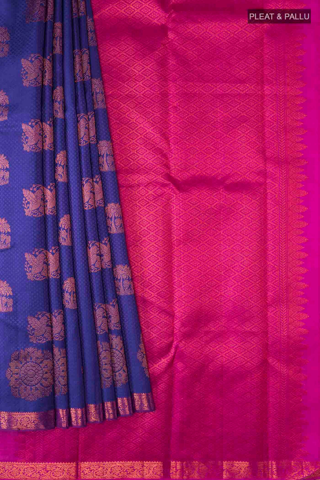pleats pallu