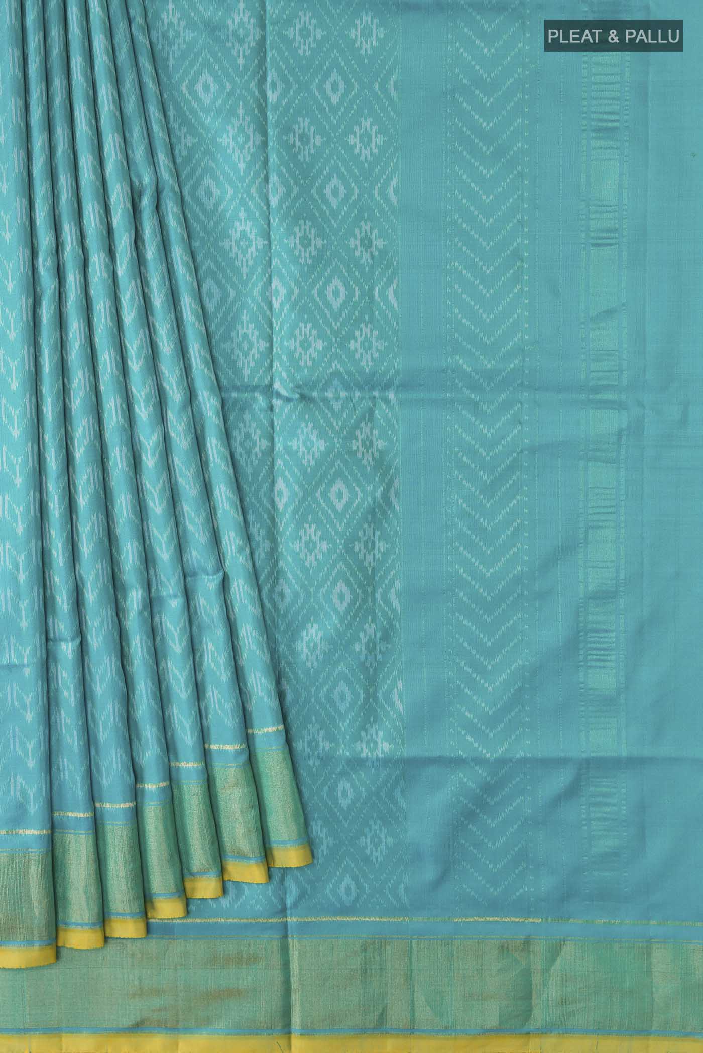 pleats pallu